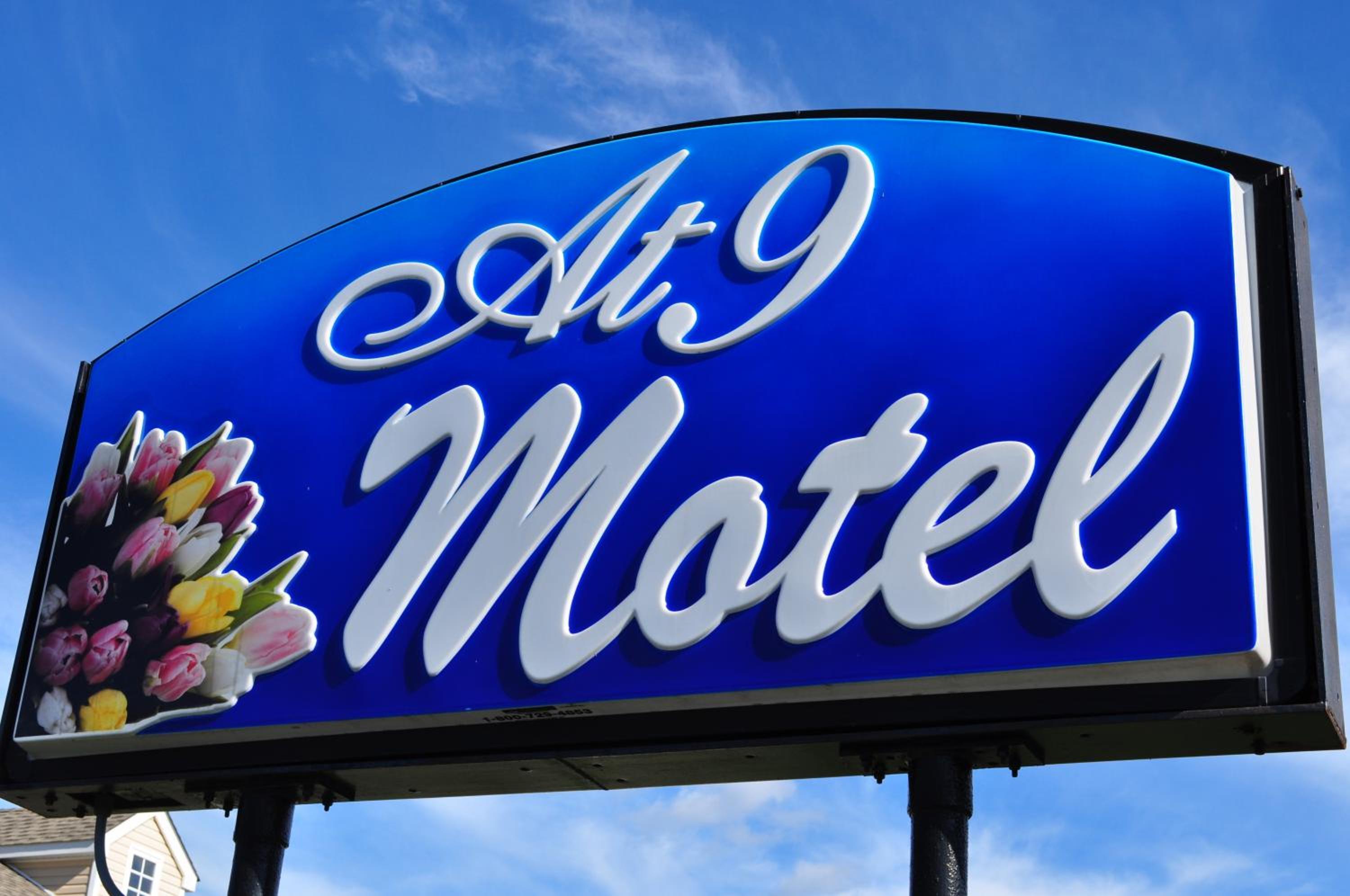 At 9 Motel Near Freehold I-195