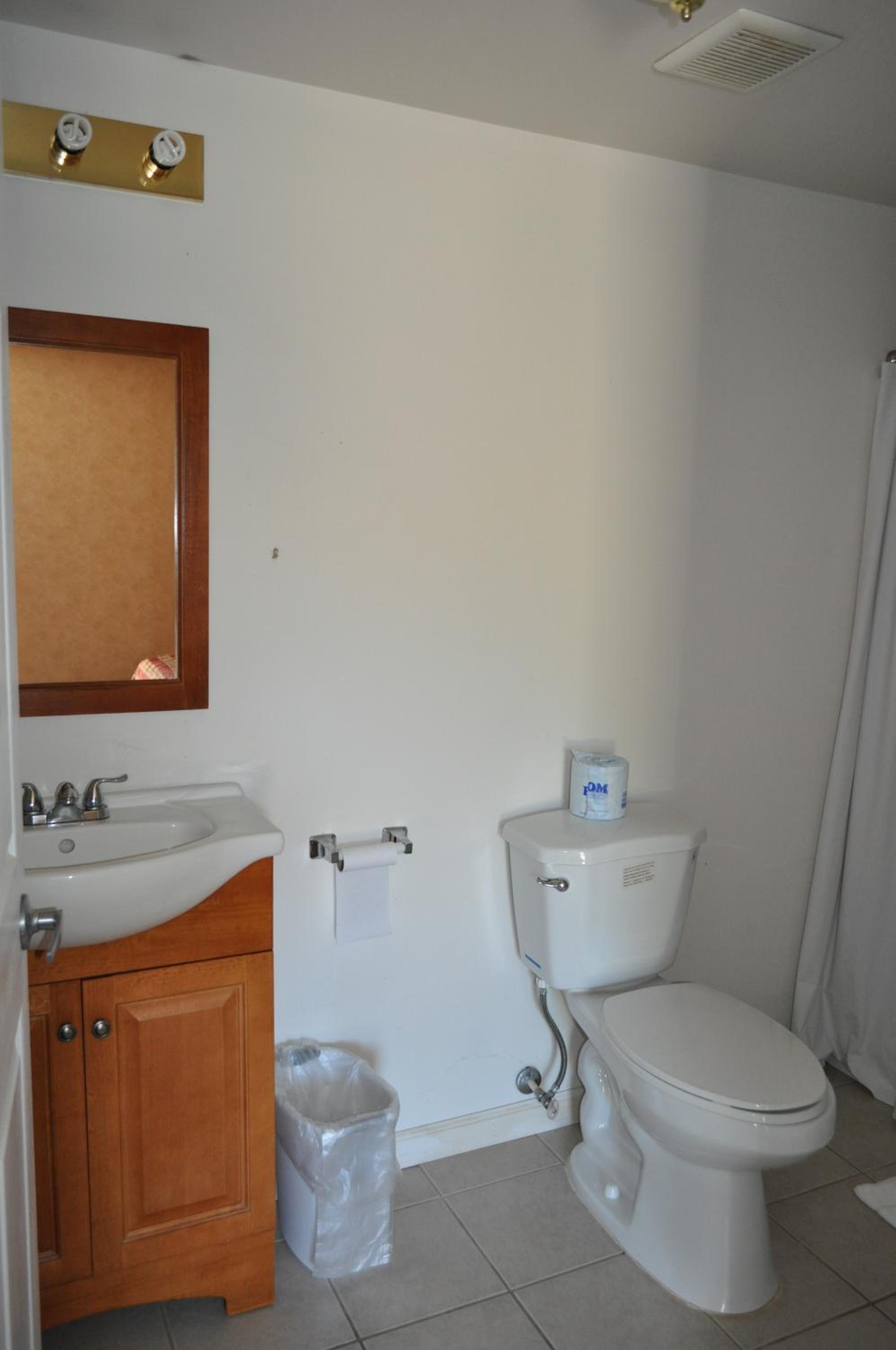 At 9 Motel Near Freehold I-195