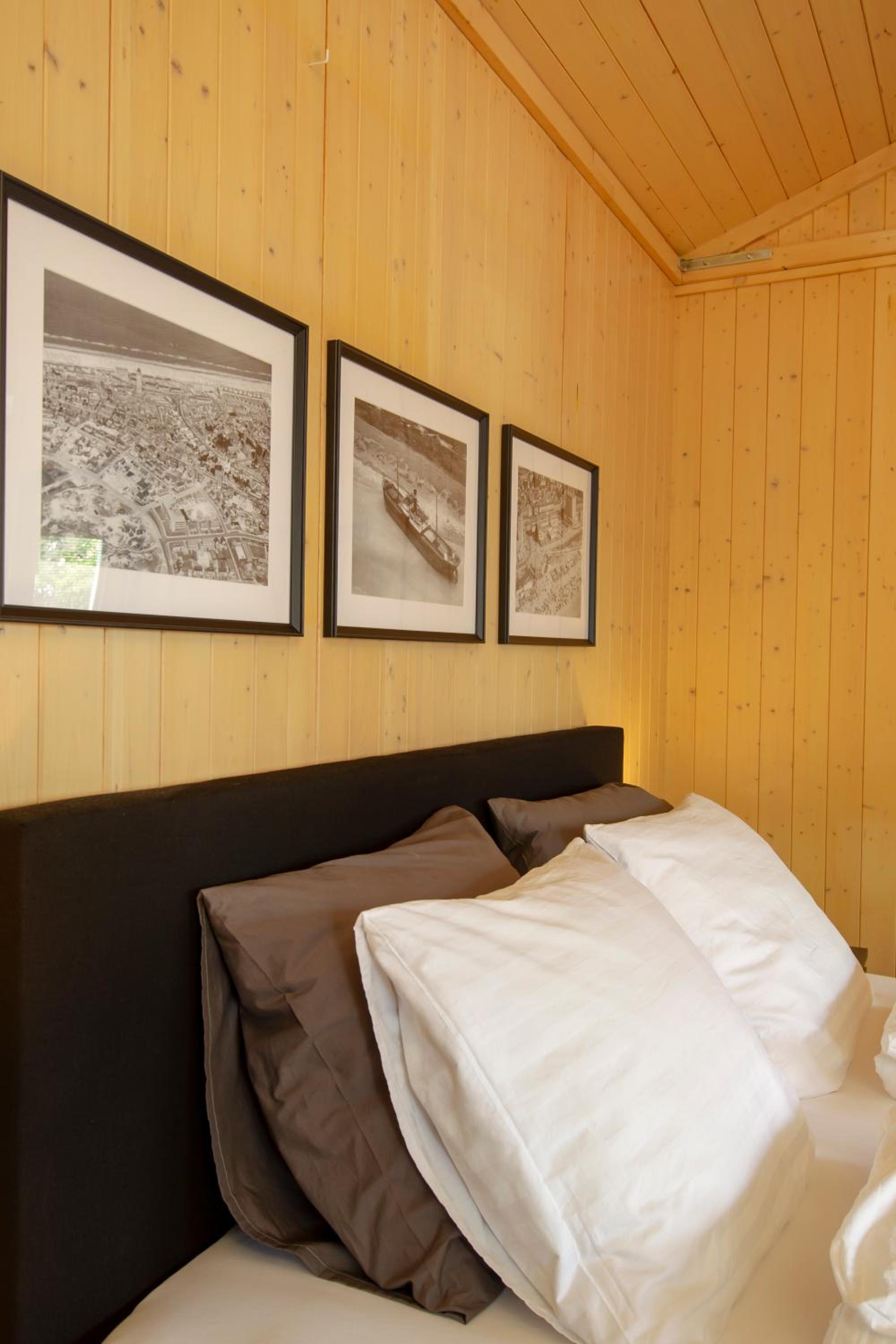 Centre beach lodge view 5