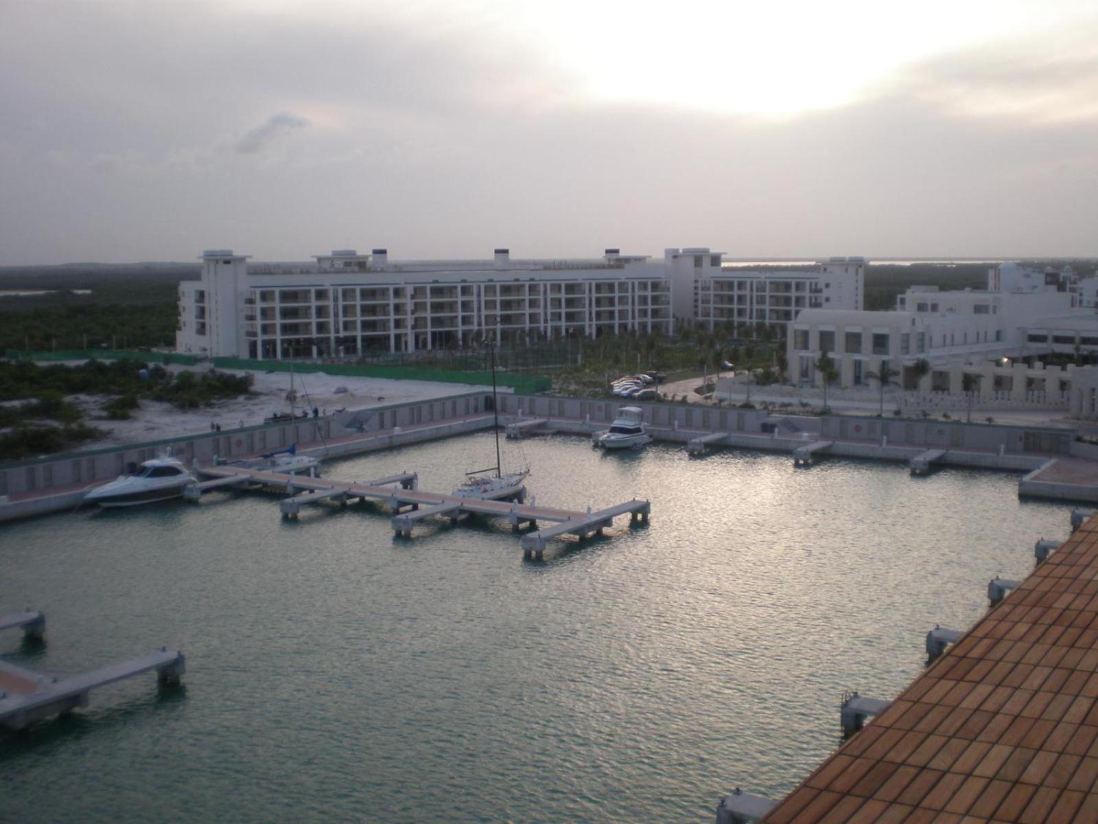 La Amada Residences Luxury