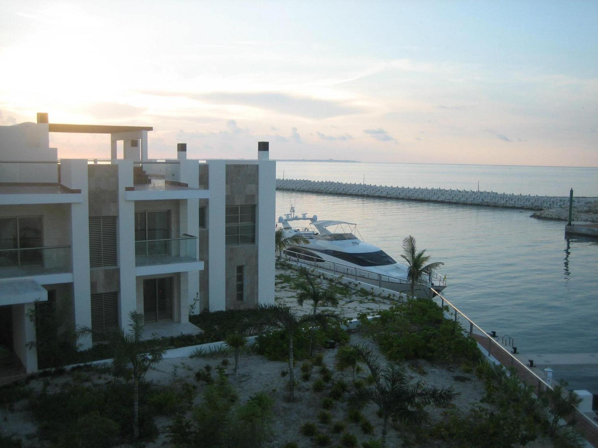 La Amada Residences Luxury