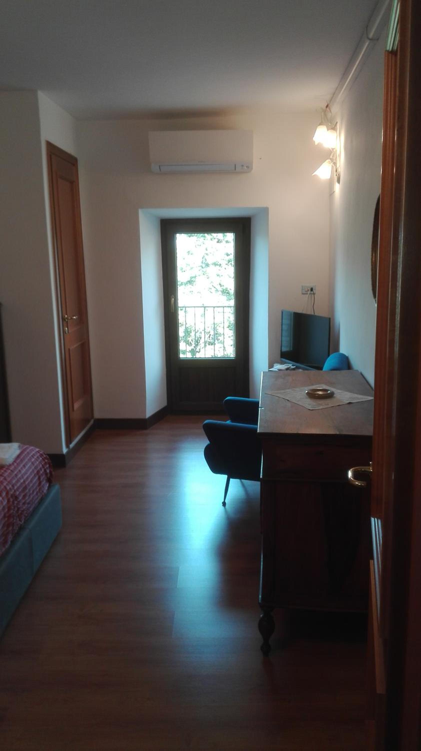 Photo 31
