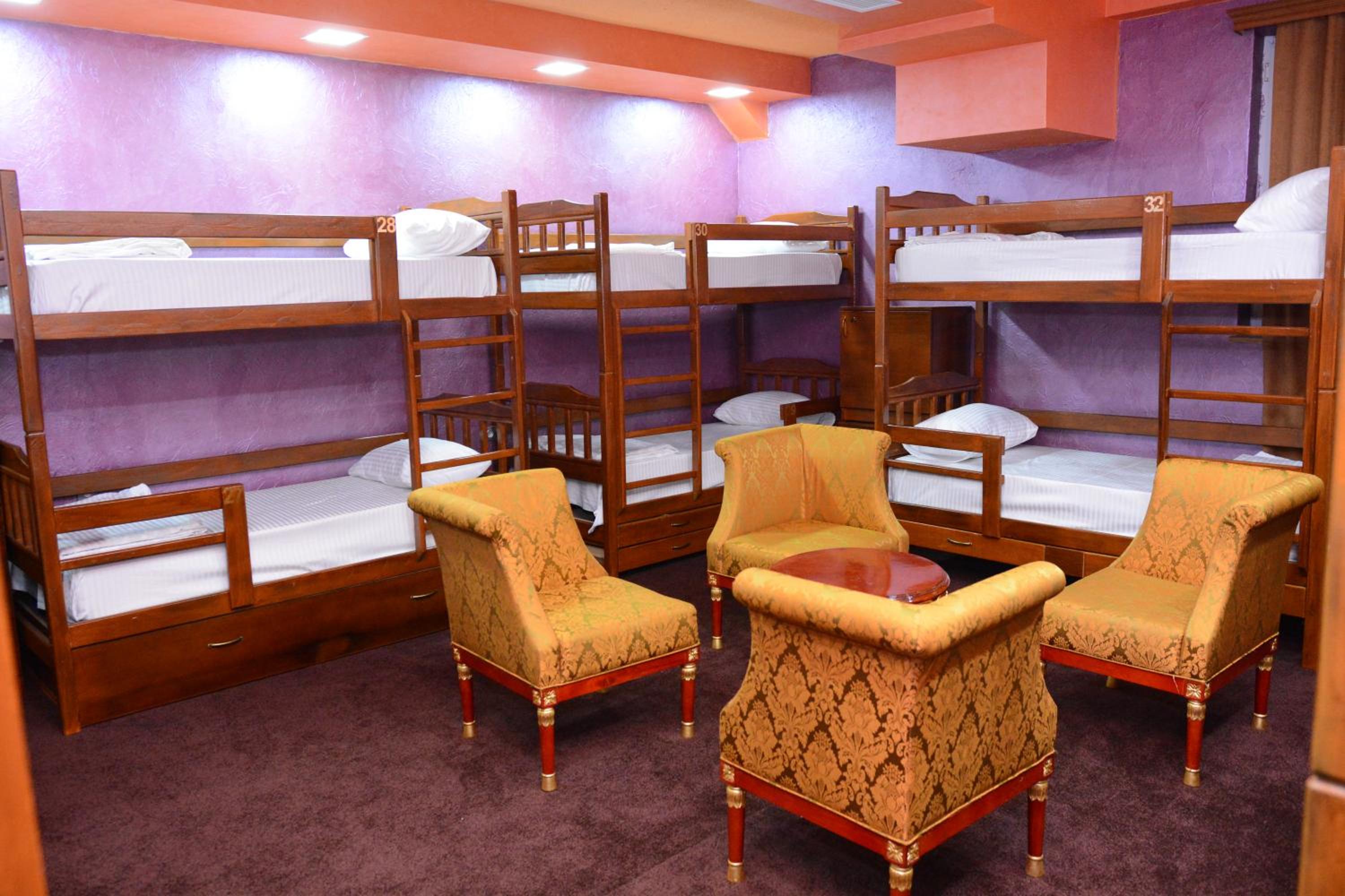 HOTEL N1