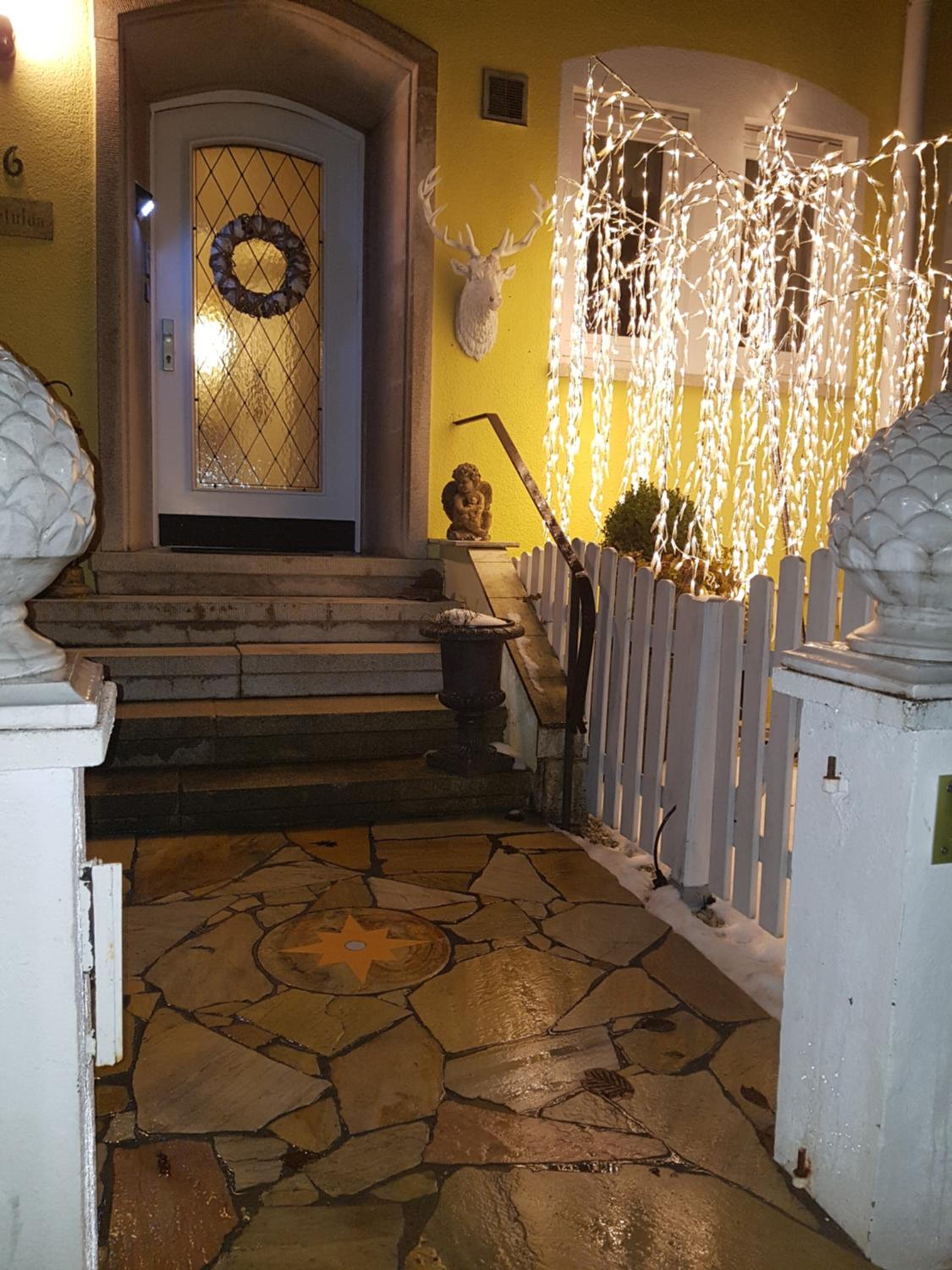 Photo 28