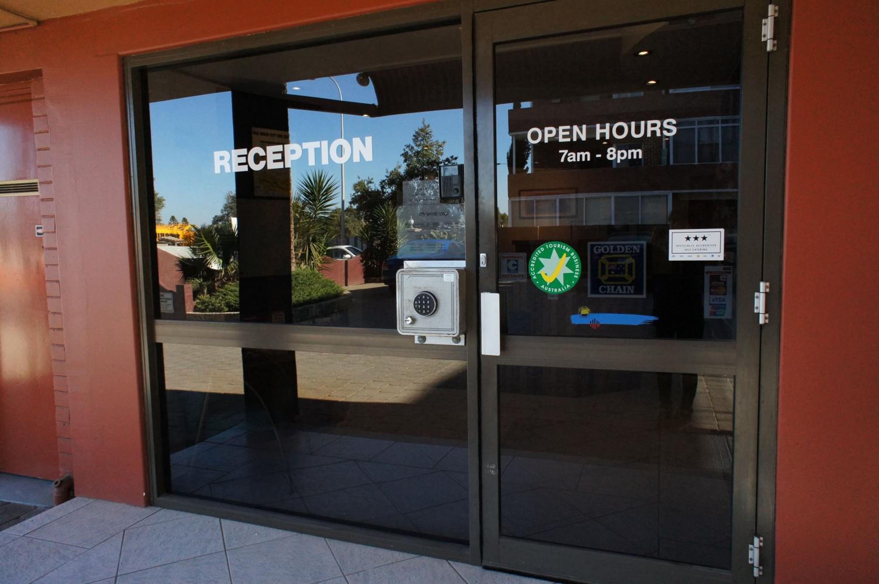 Hotel City Waters - Image 1