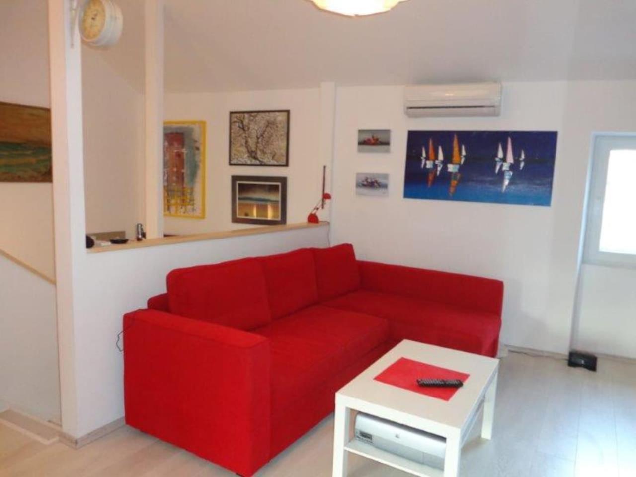 Modern apartmant in old city view 5