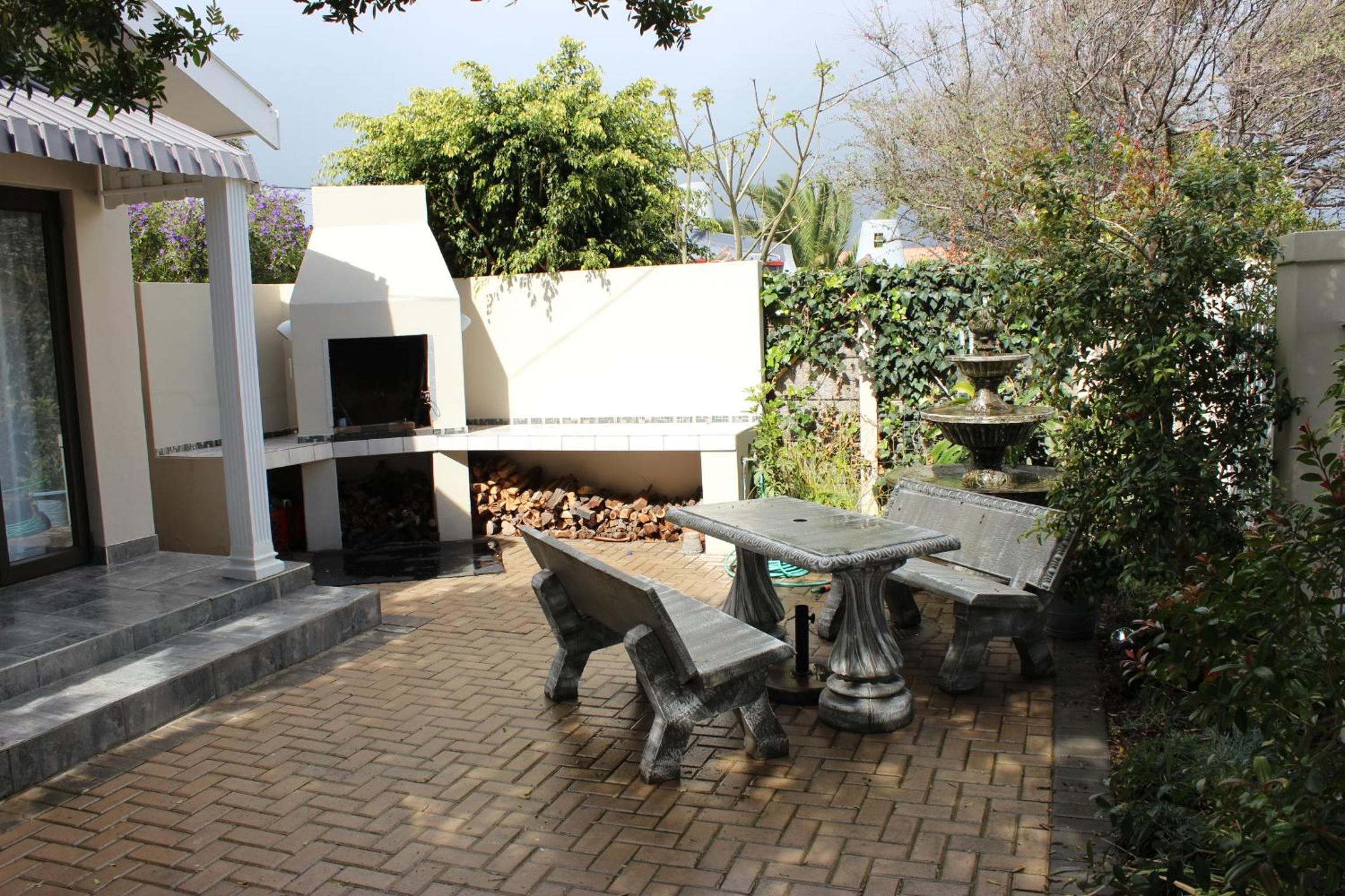 MeTime Guesthouse & Self catering