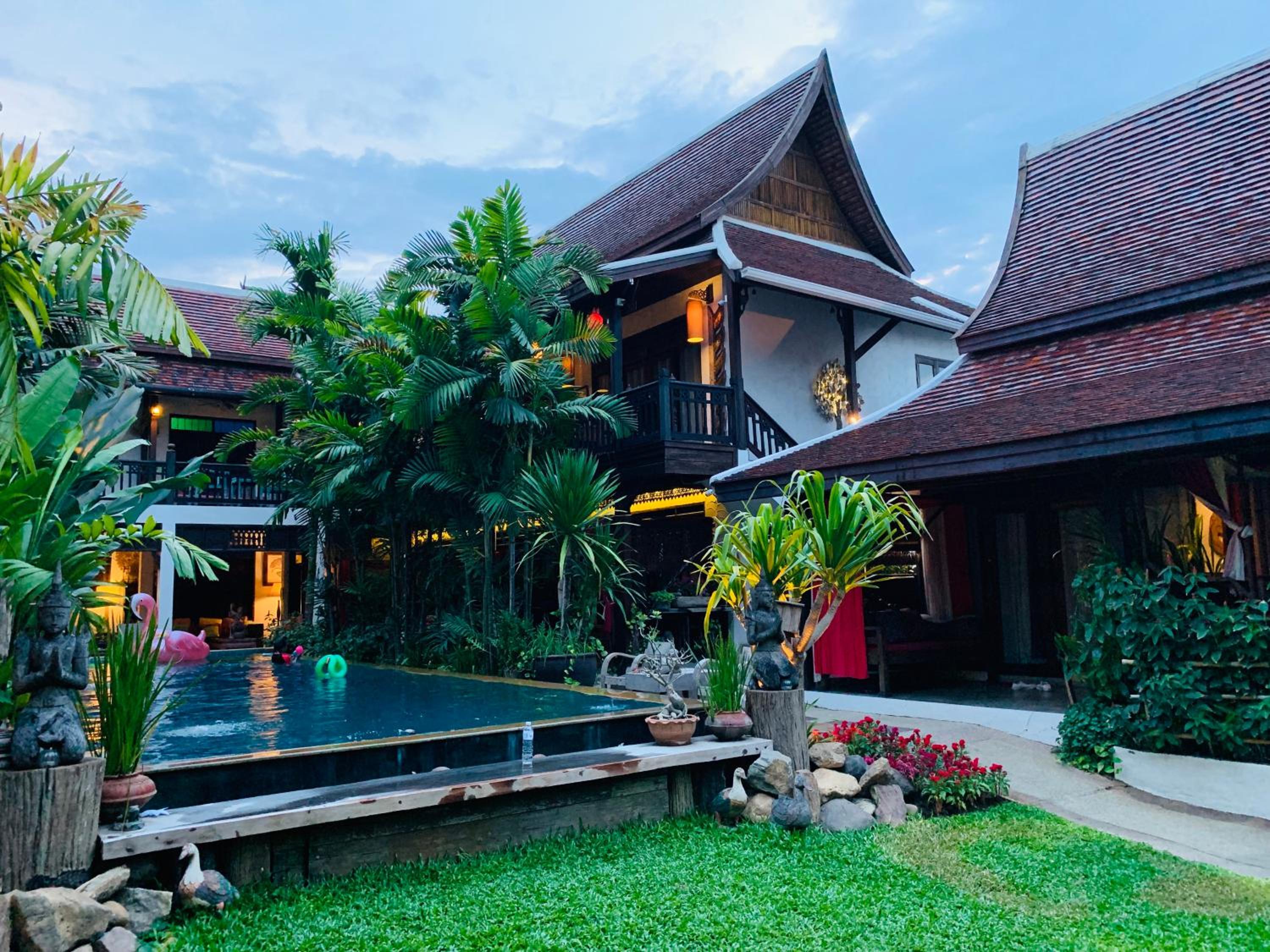 Hongkhao Village
