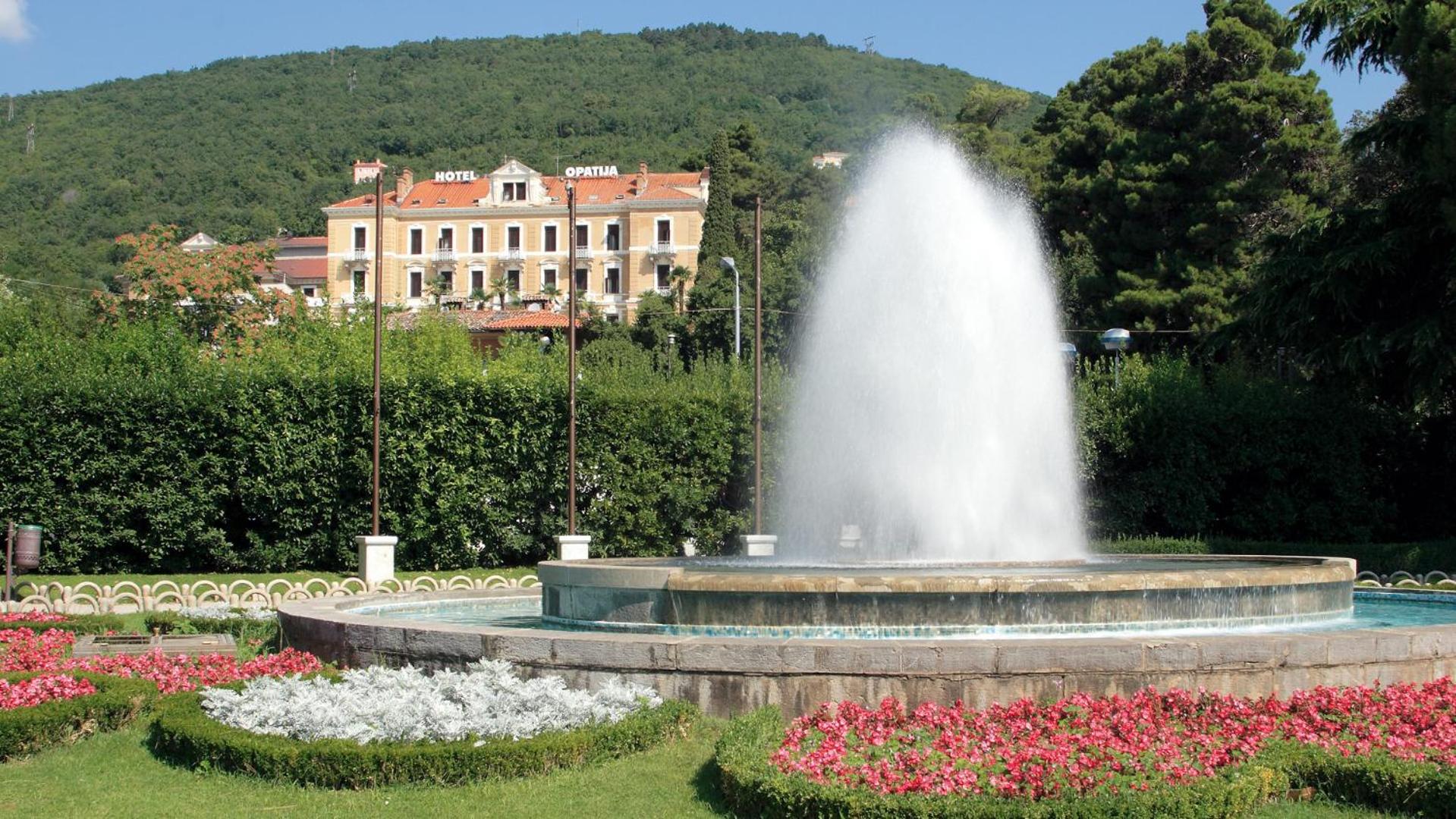 Hotel Stefani Studio Apartman - Image 1