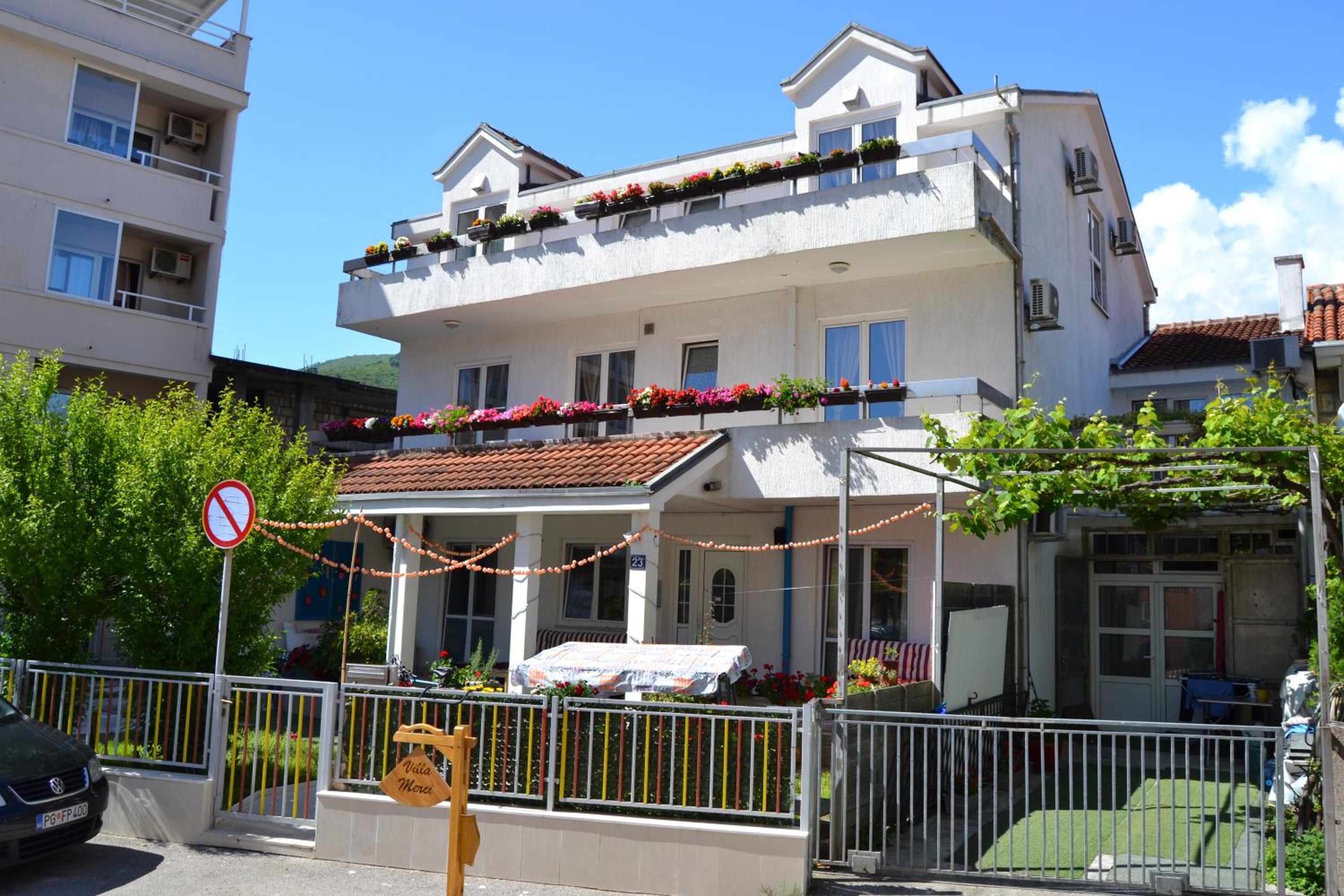 Hotel Villa Merci Budva - Image 1