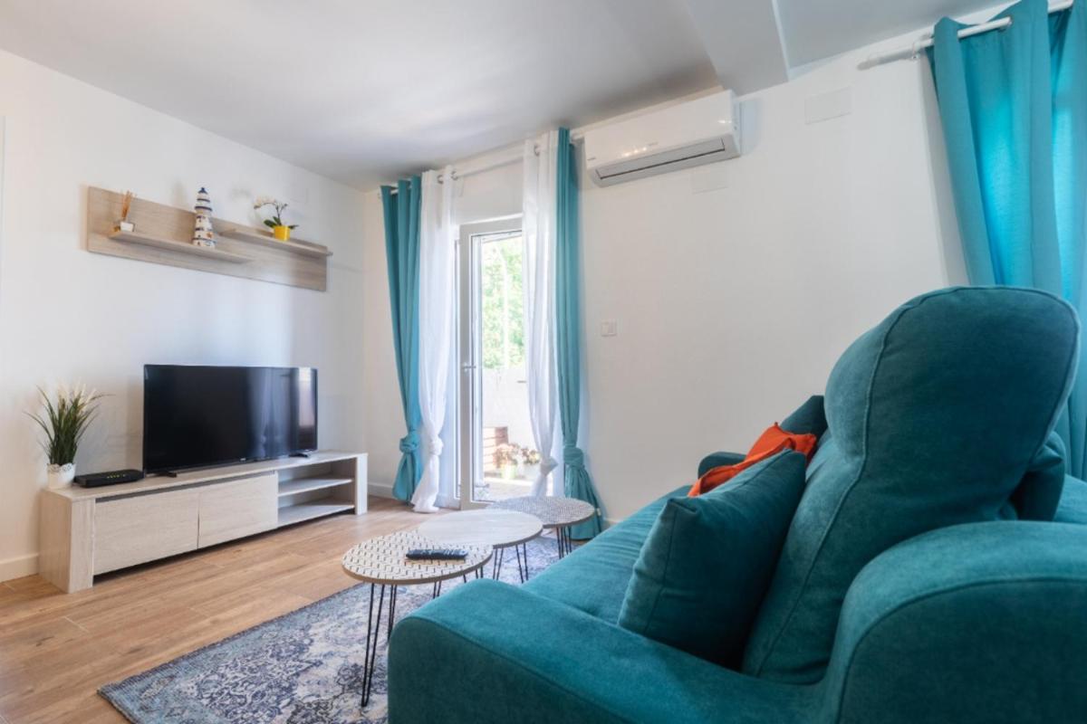 Exclusive Beach Apartment photo 4
