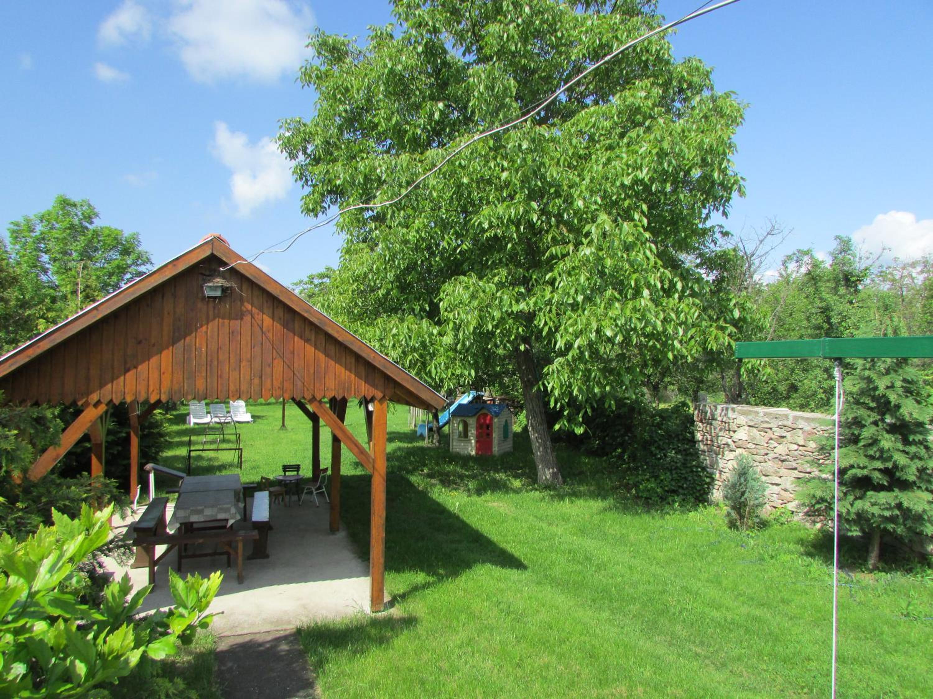 Fülöp Vendégház view 5