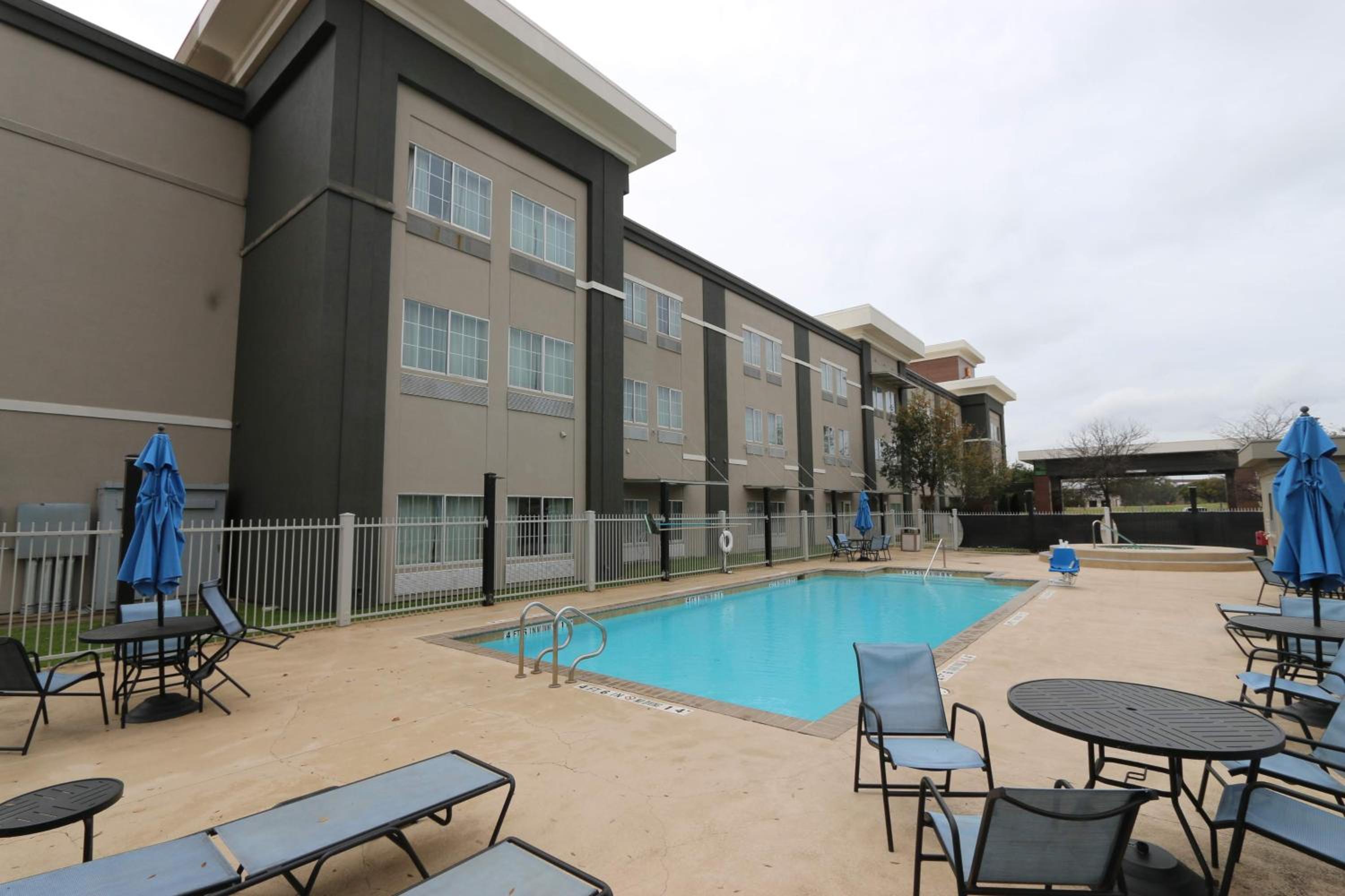 La Quinta by Wyndham Austin NW/Lakeline Mall - Property Image 35