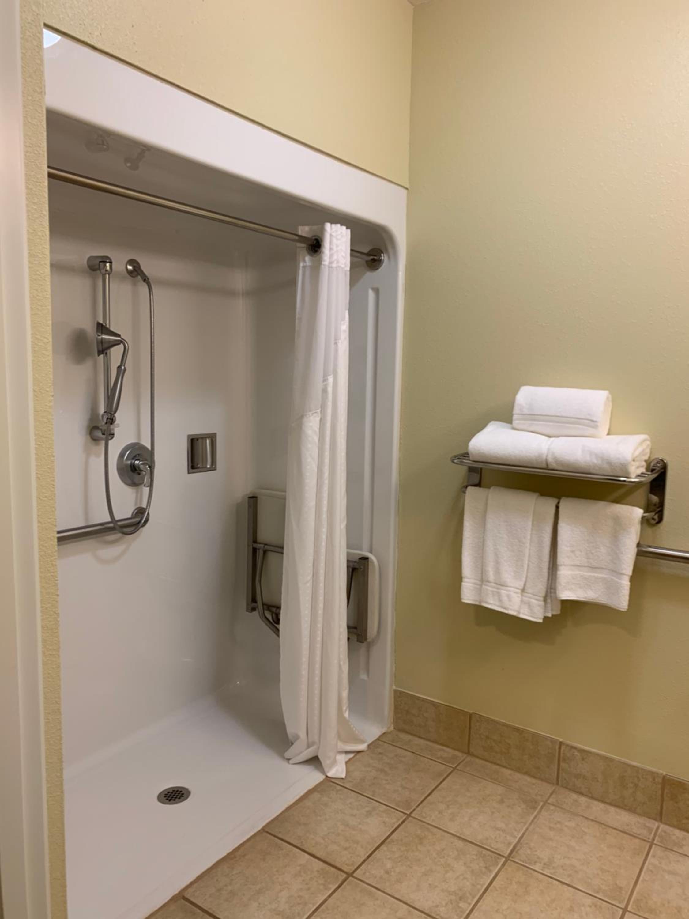 Holiday Inn Express Hotel & Suites Pampa by IHG view 2