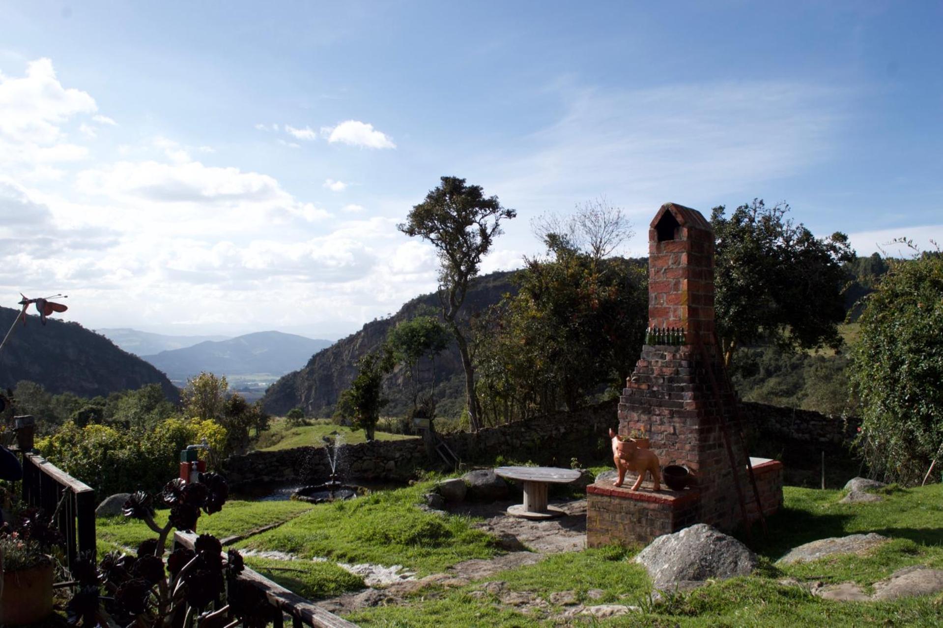 Casa de piedra El Colibrí