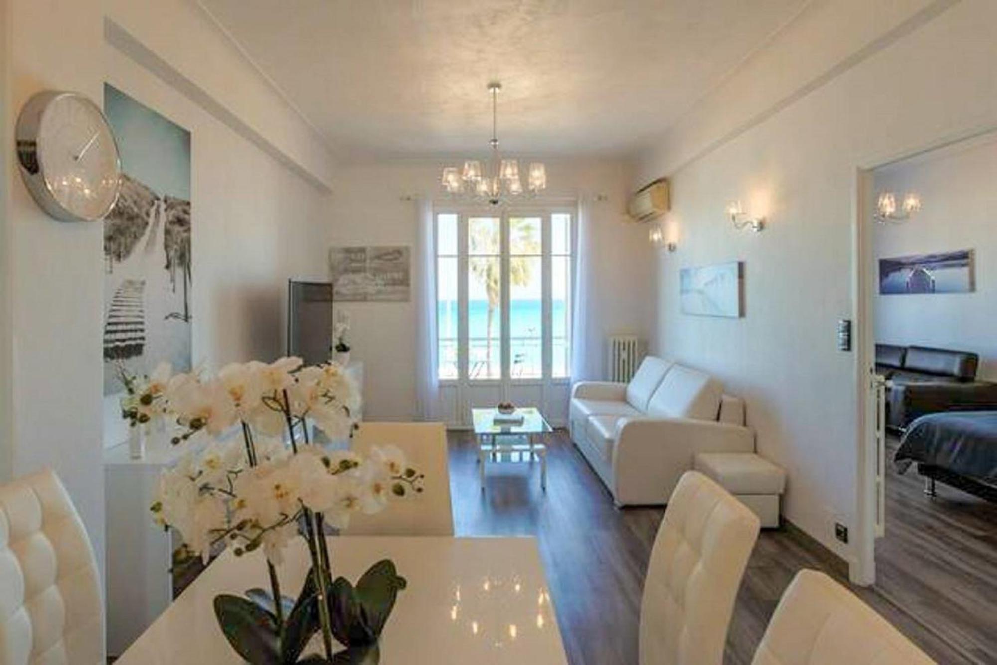 SEA FRONT SUITE - Panoramic View with Terrace - 85 m photo 5