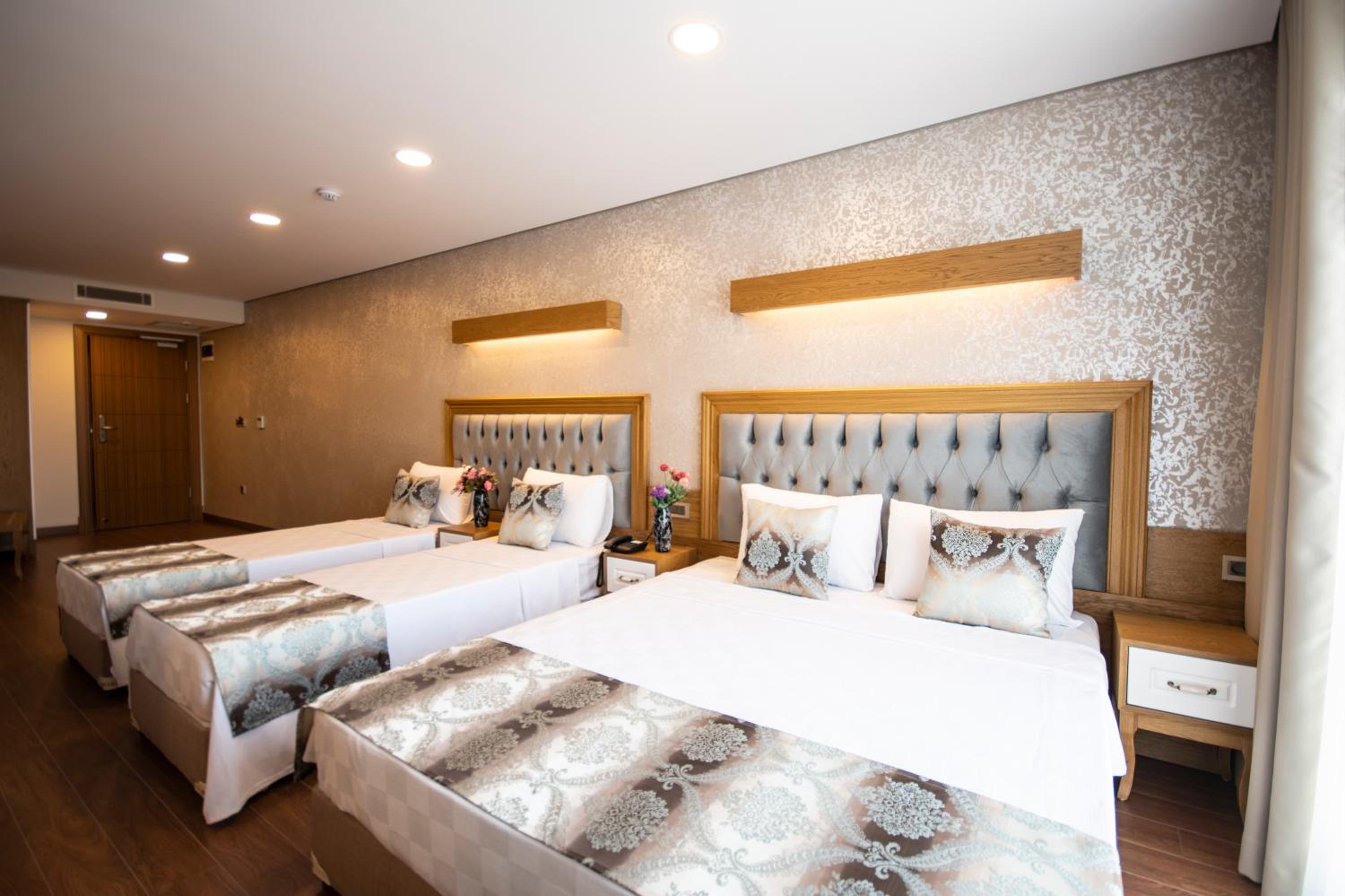 Eliza Otel - Image 19