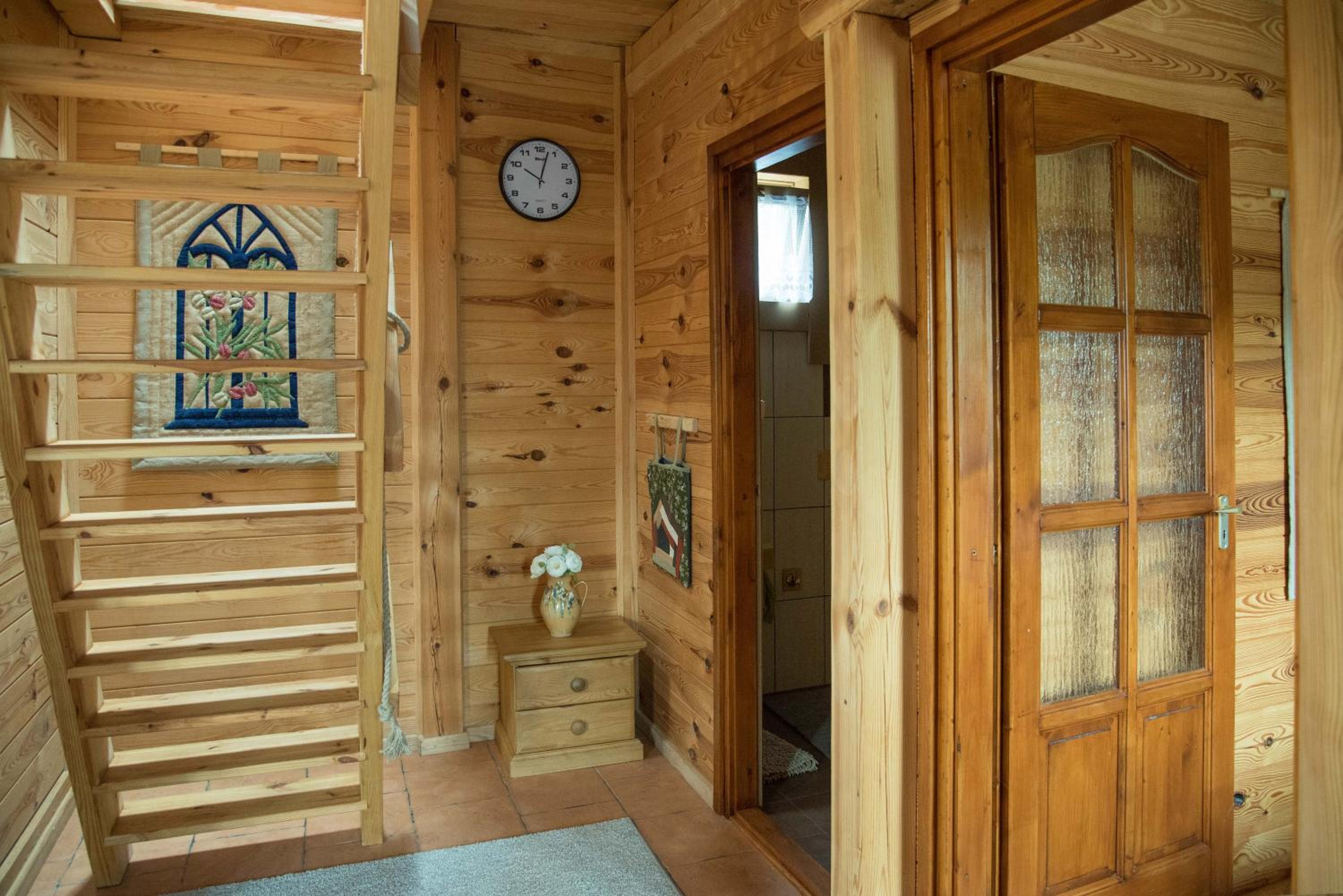 Pine Cottage