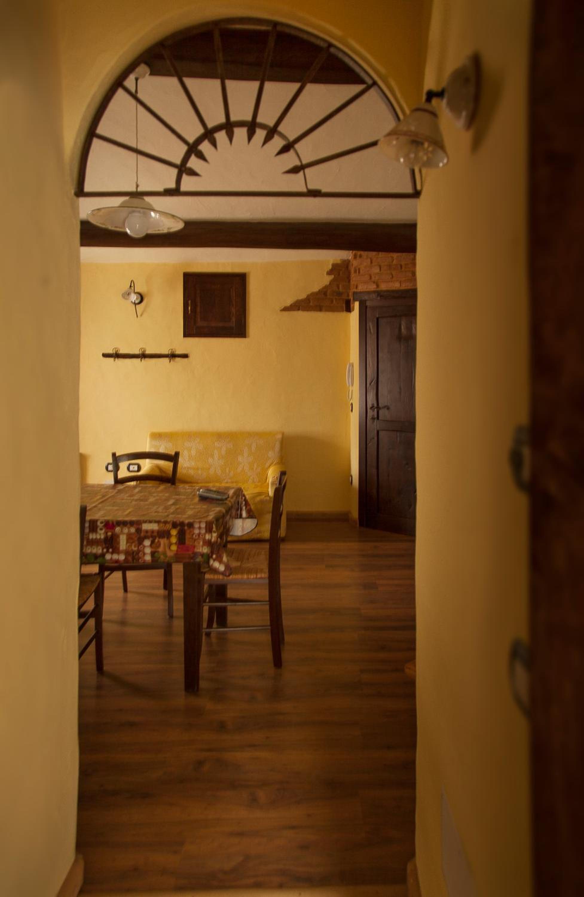 Antico Restauro view 4