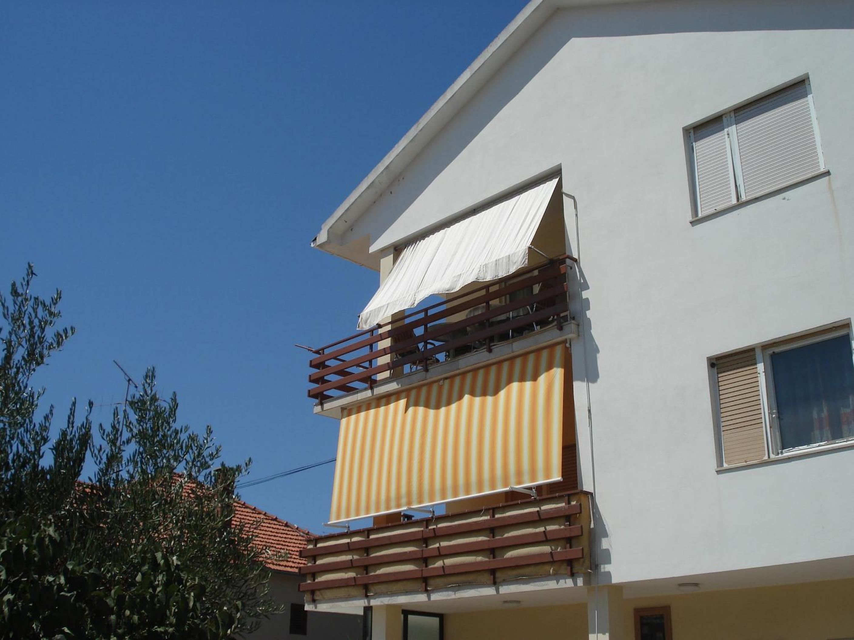 Photo 52