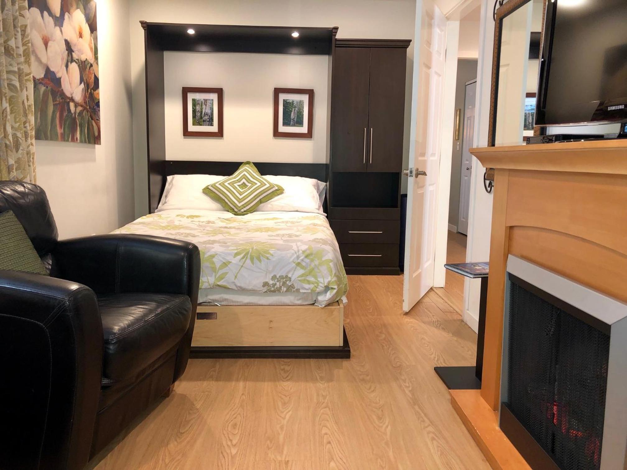 Gibsons Harbour Retreat