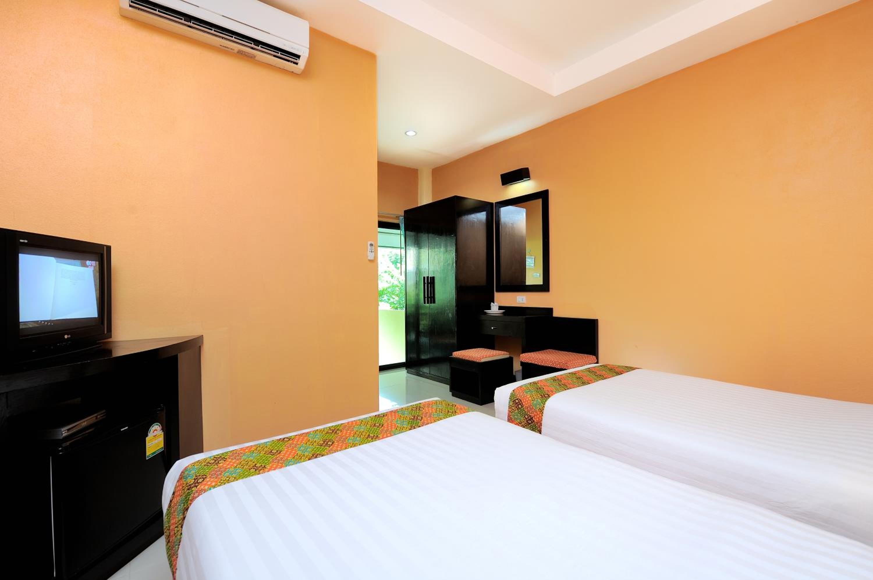 Phi Phi Chang Grand Resort