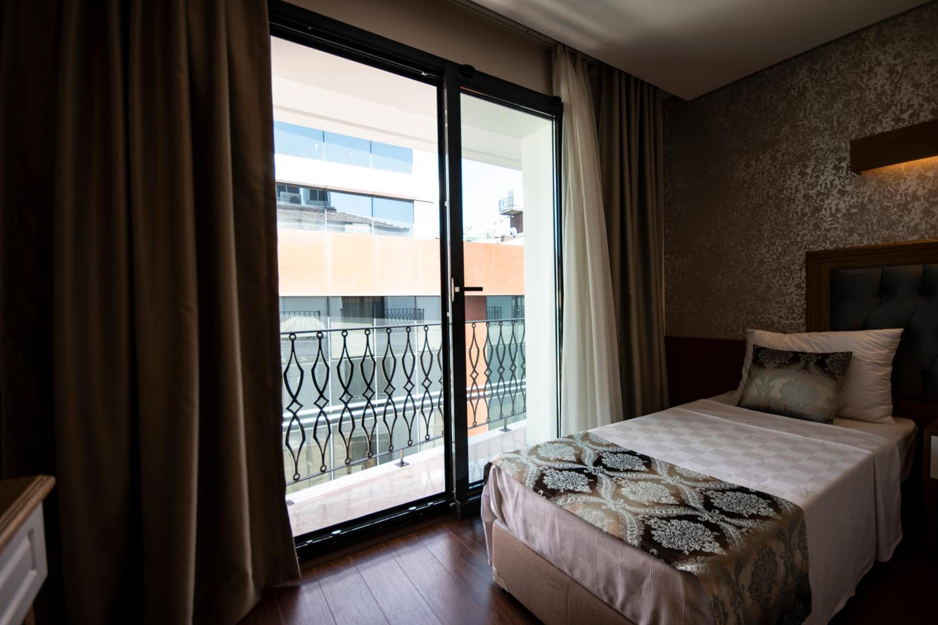 Eliza Otel - Image 28