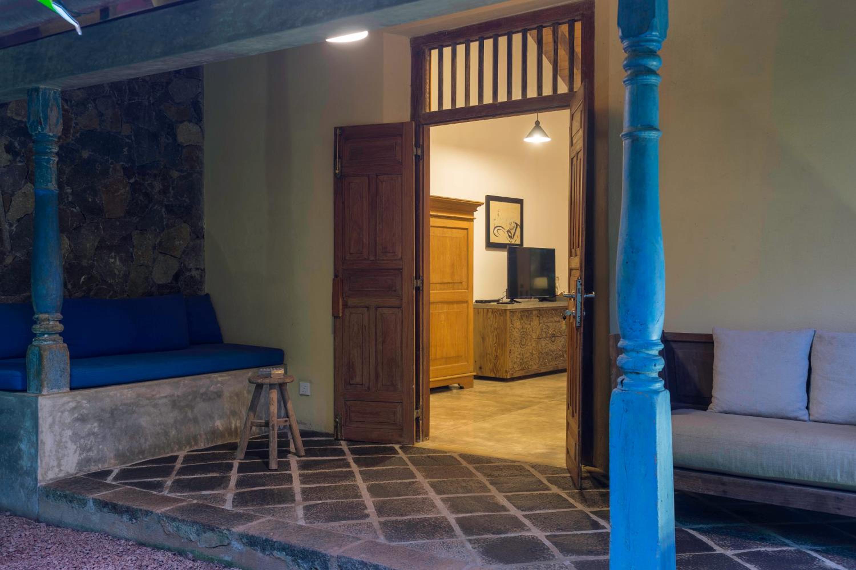 Villa Saffron Hikkaduwa