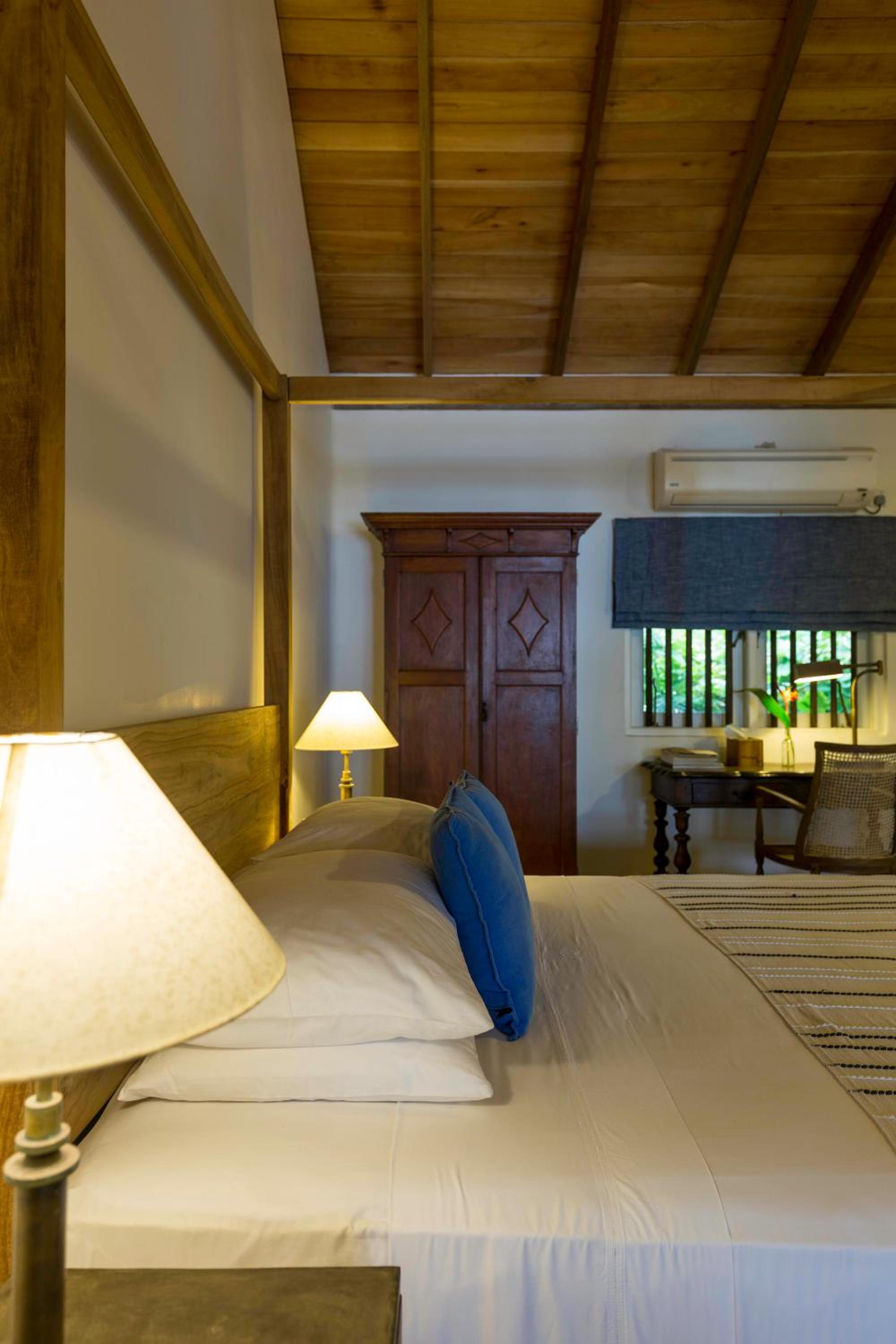 Villa Saffron Hikkaduwa