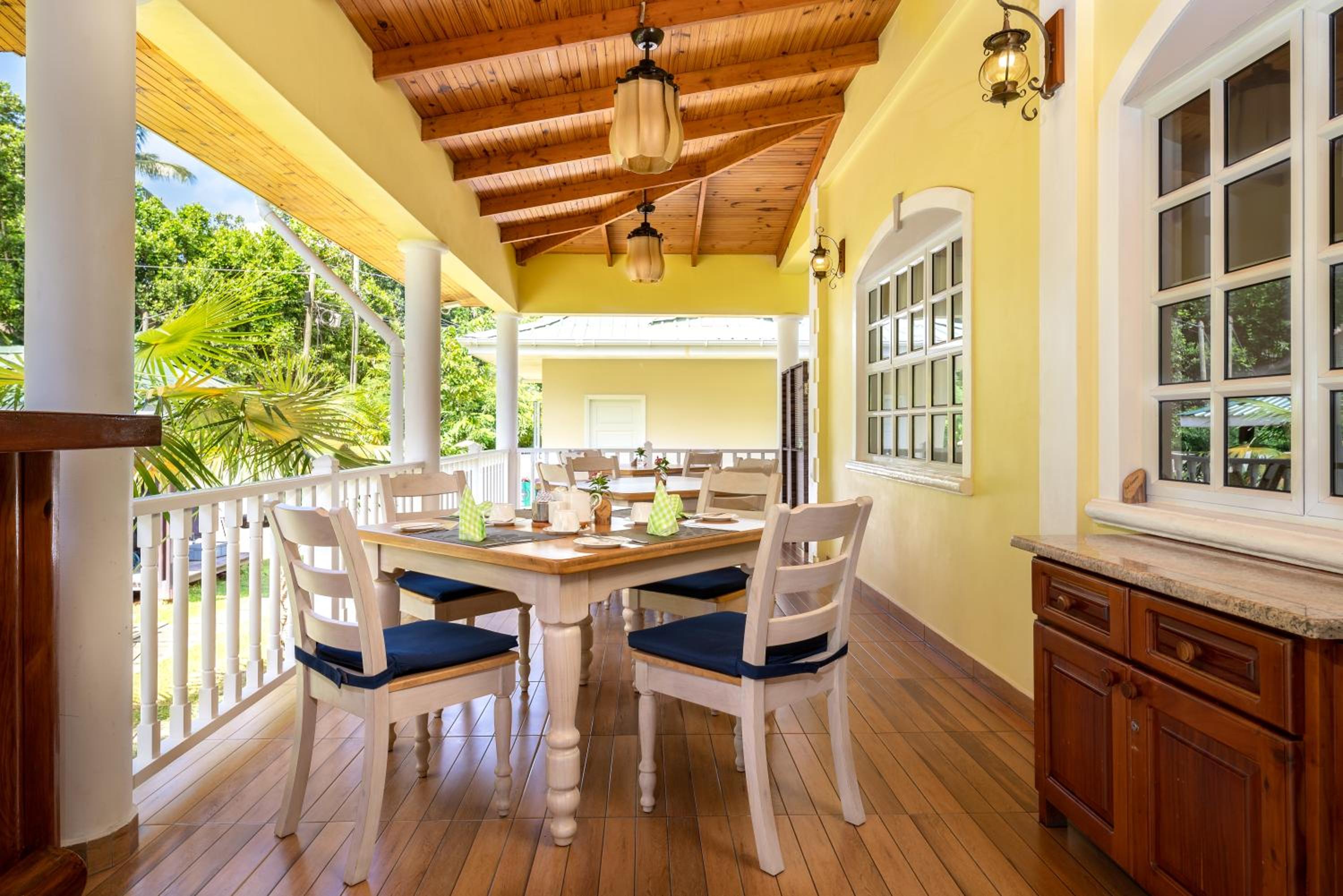 Captain's Villa