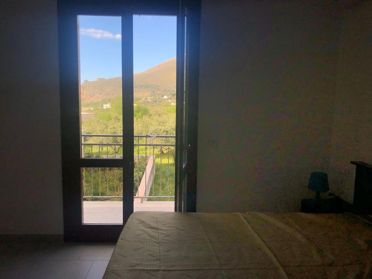 Casa Regina en Castelluzzo — bedroom