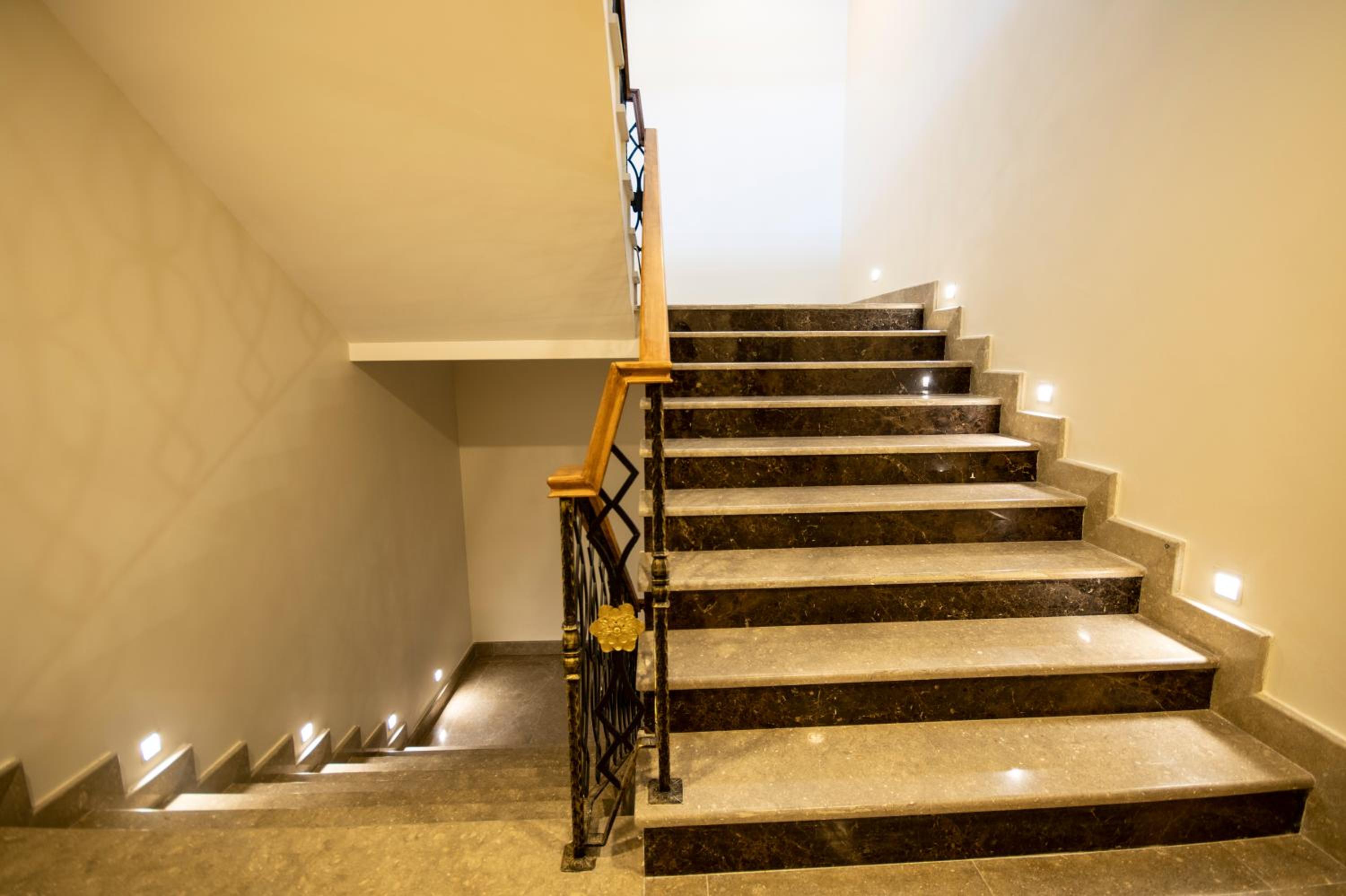 Eliza Otel - Image 43