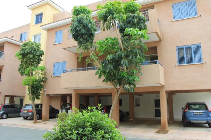 Limnaria Gardens K