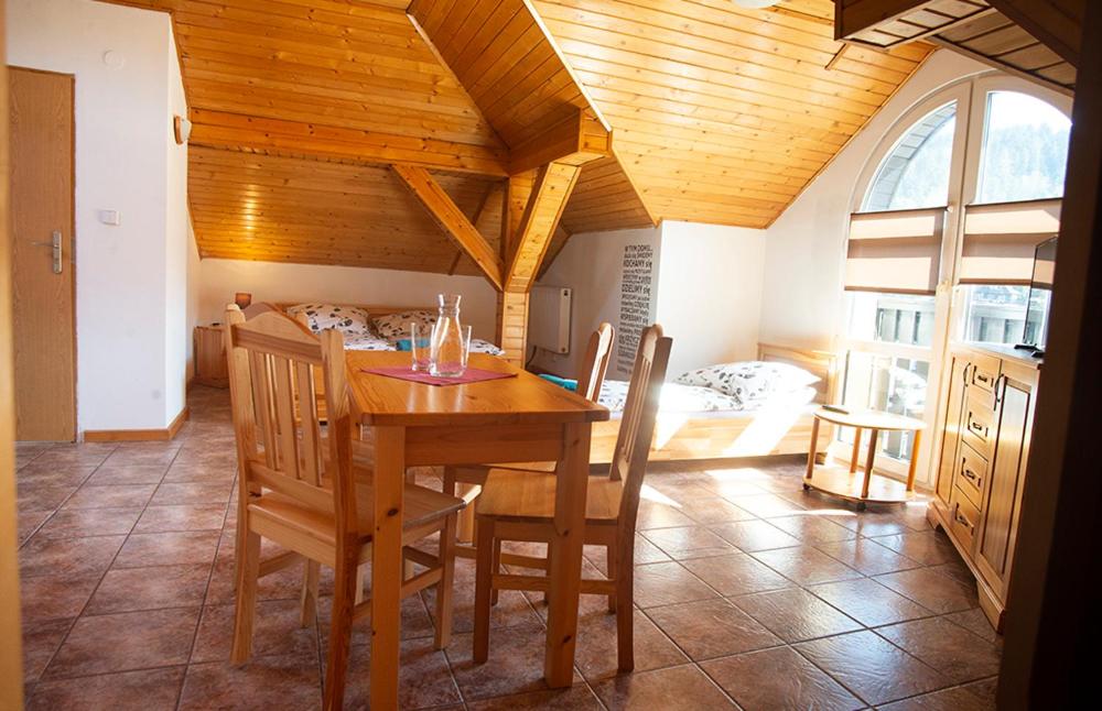 Apartamenty Chata Romana view 5