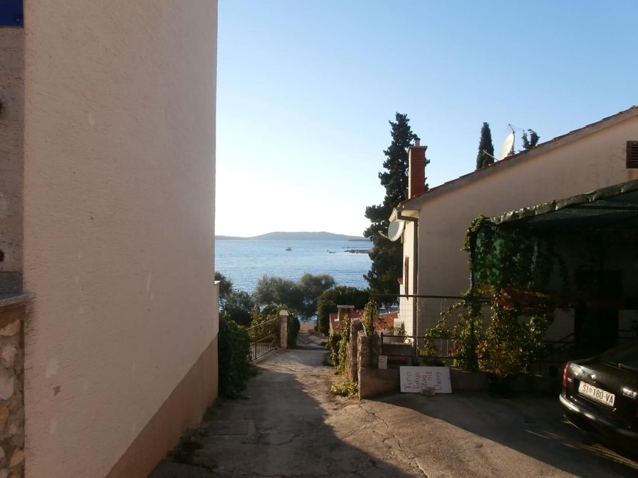 Villa Red Hill view 5