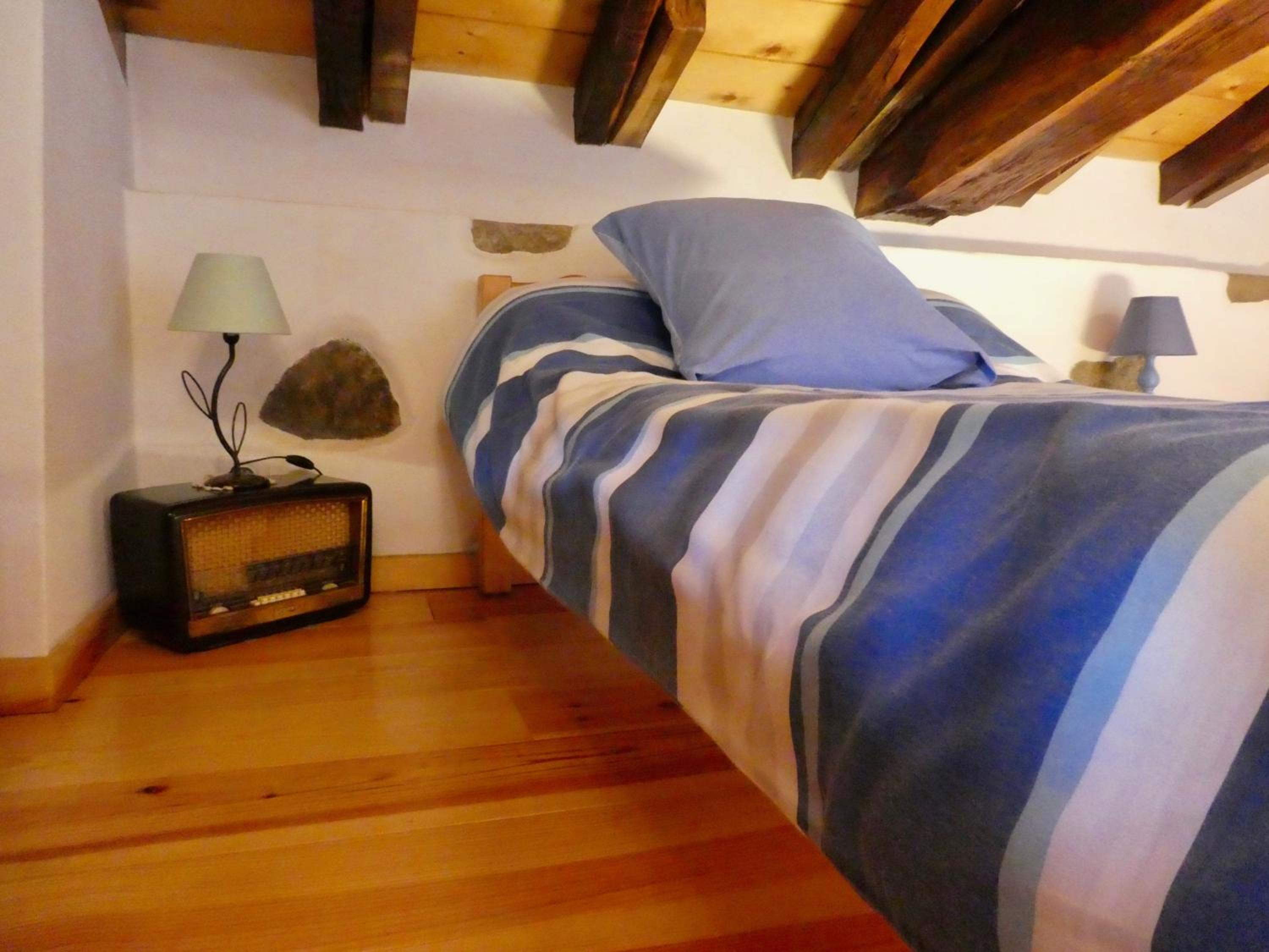 Photo 44