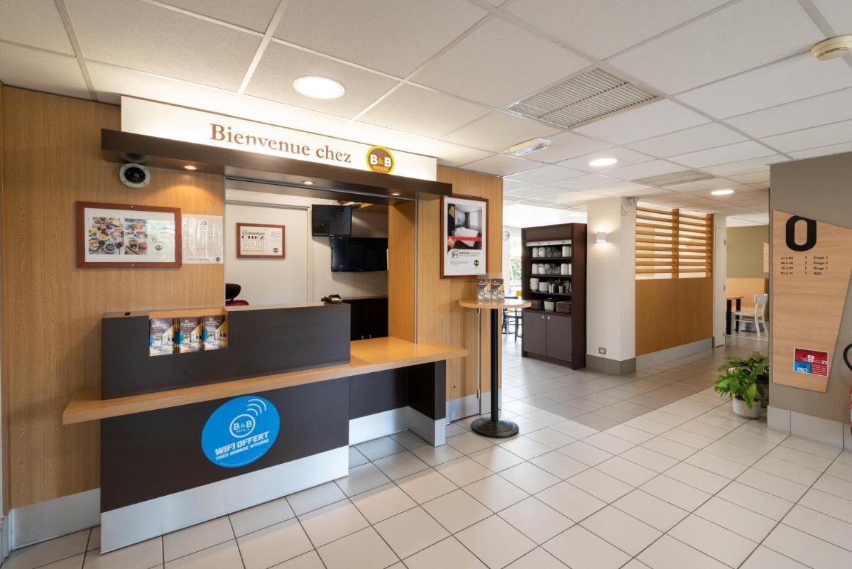 hotel reception