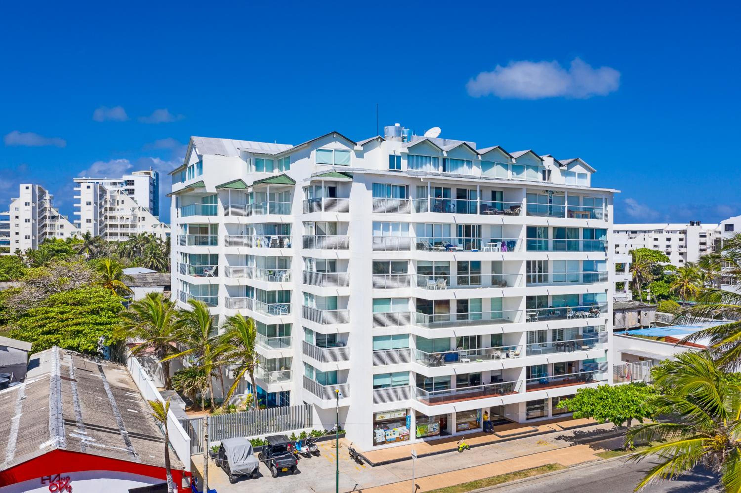 Penthouse Sea View 705A
