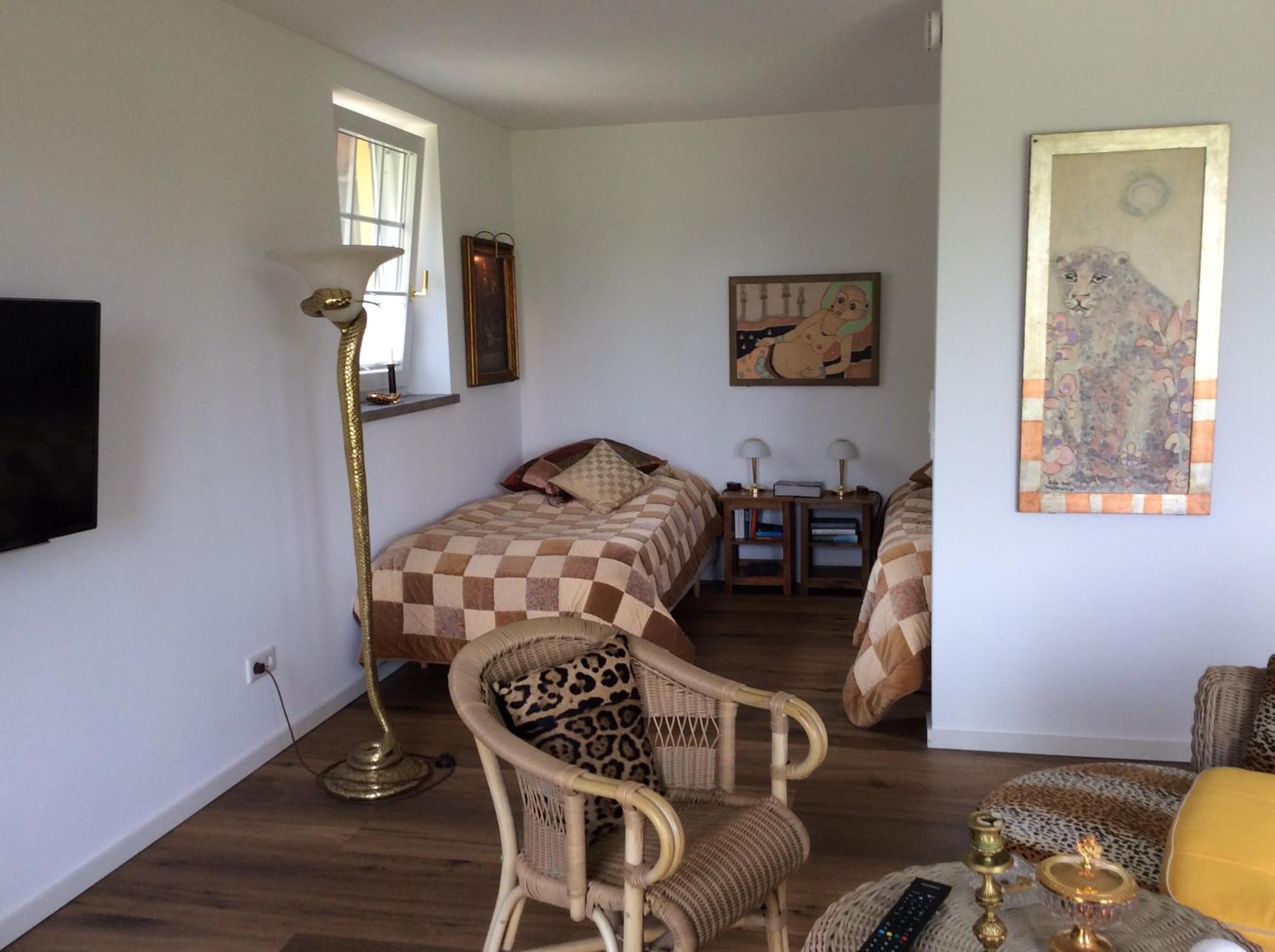 Wollmeiner's Lodge view 2