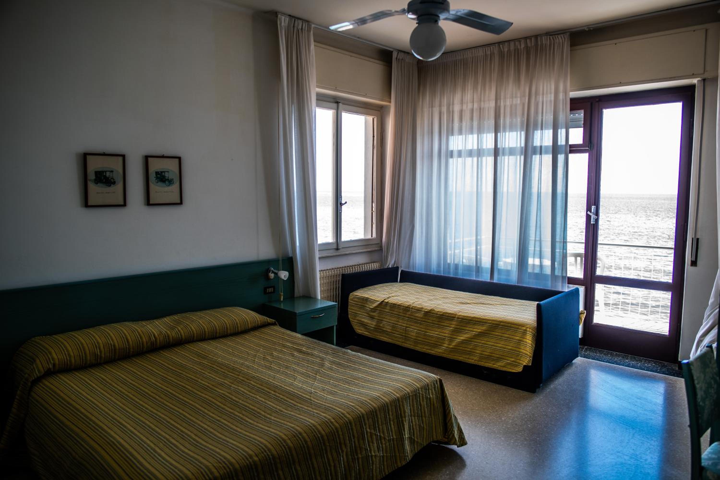 Hotel West End