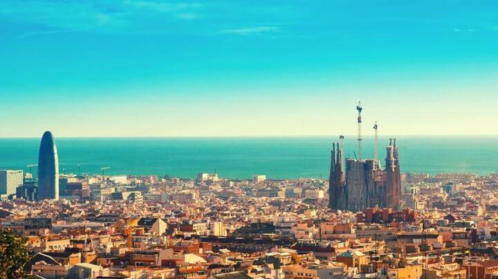 Casa con piscina en costa Barcelona