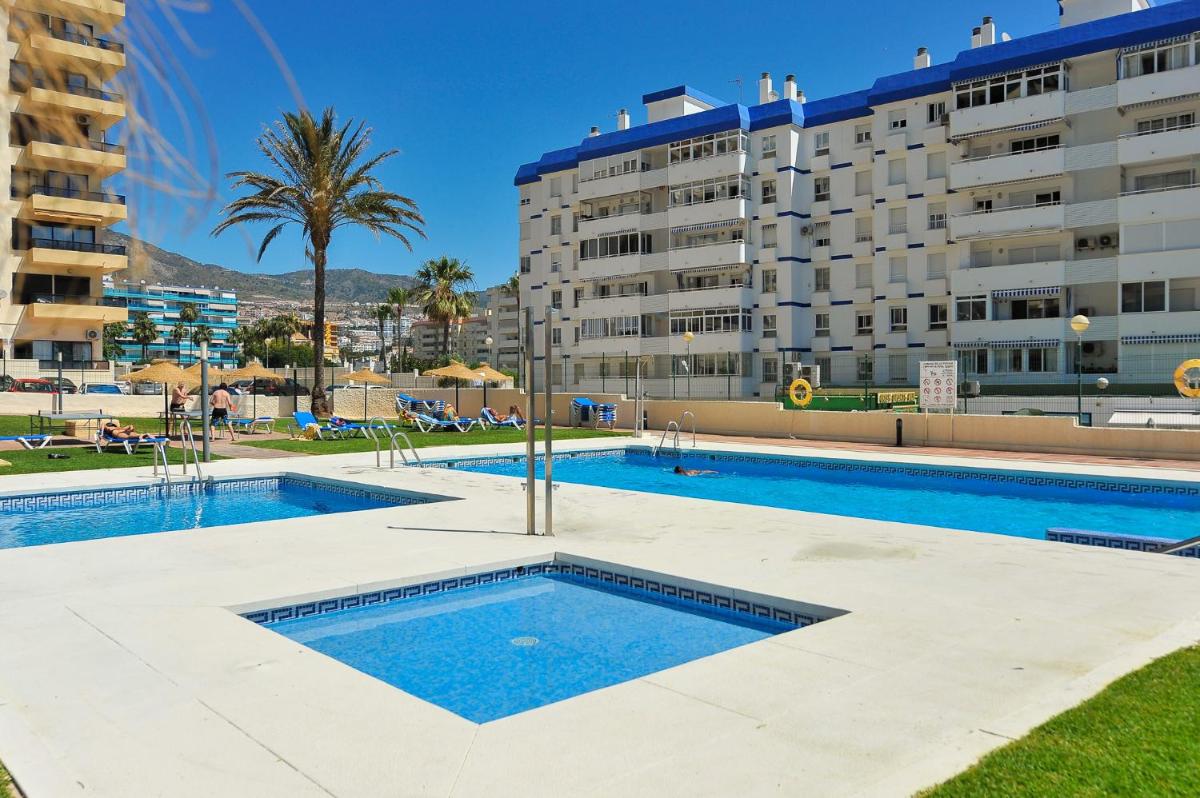Sea Views Aloha Apartment by GHR Rentals view 3