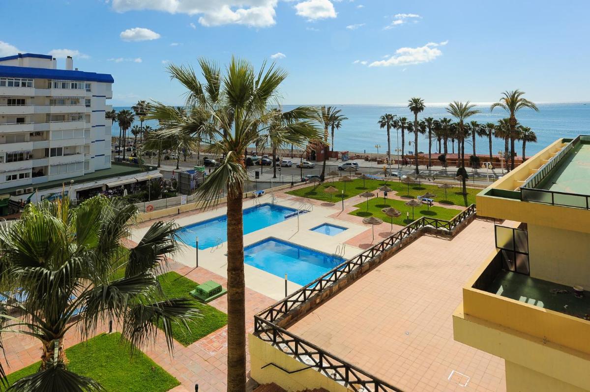 Sea Views Aloha Apartment by GHR Rentals view 2