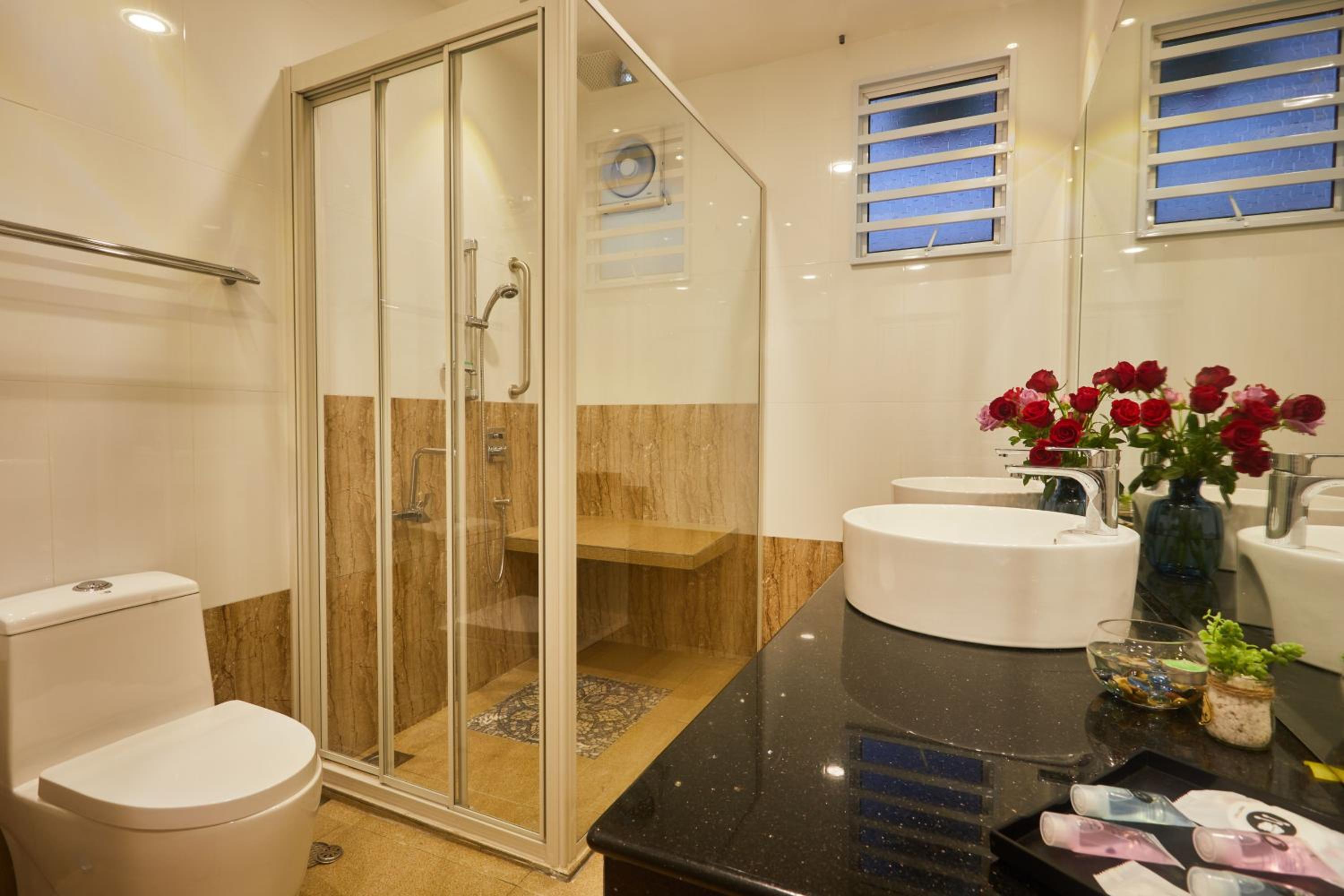 Ahn-Yi Residence photo 4