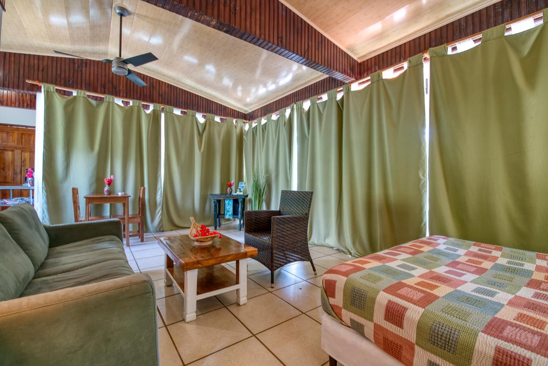 CariPro Apartments