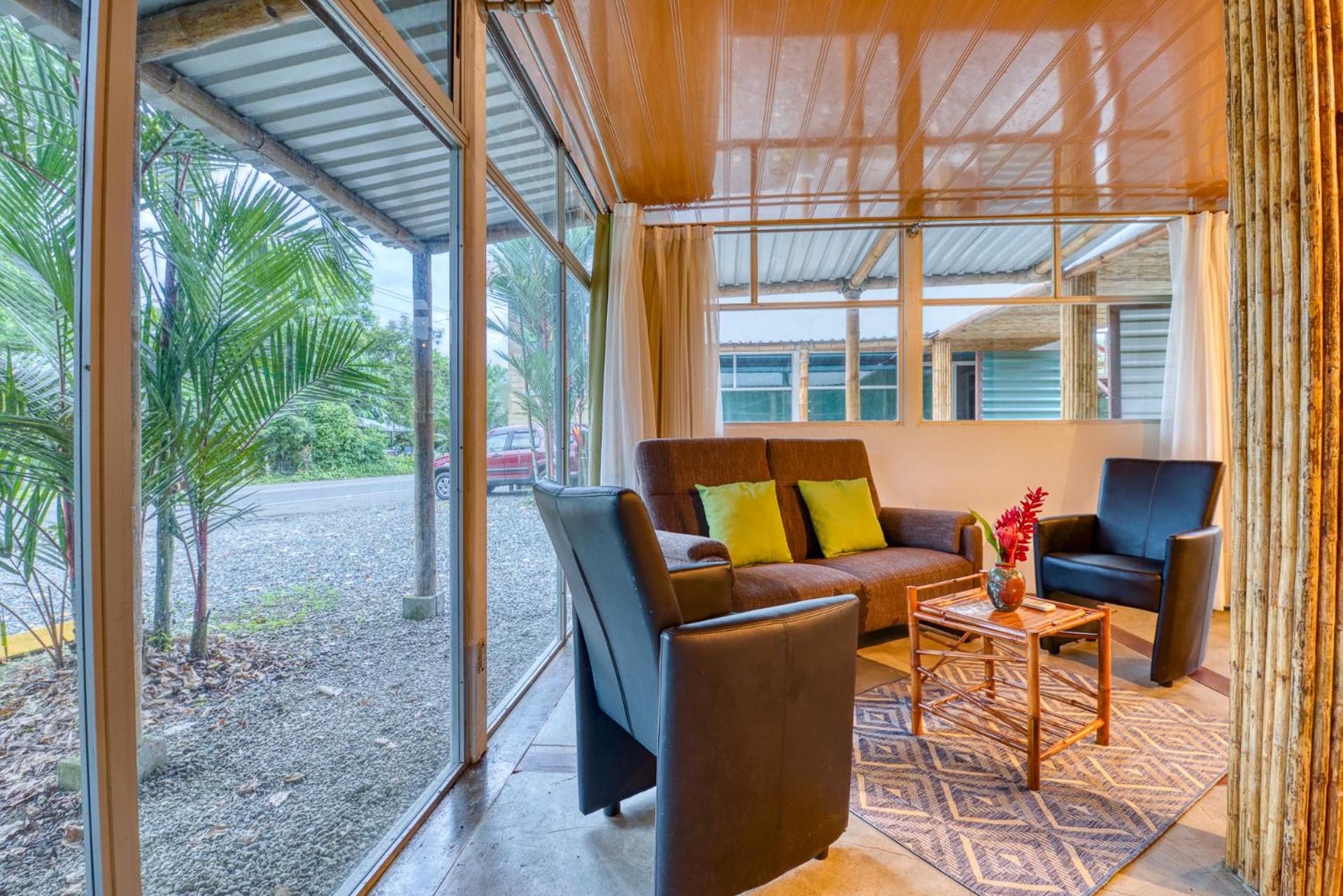 CariPro Apartments