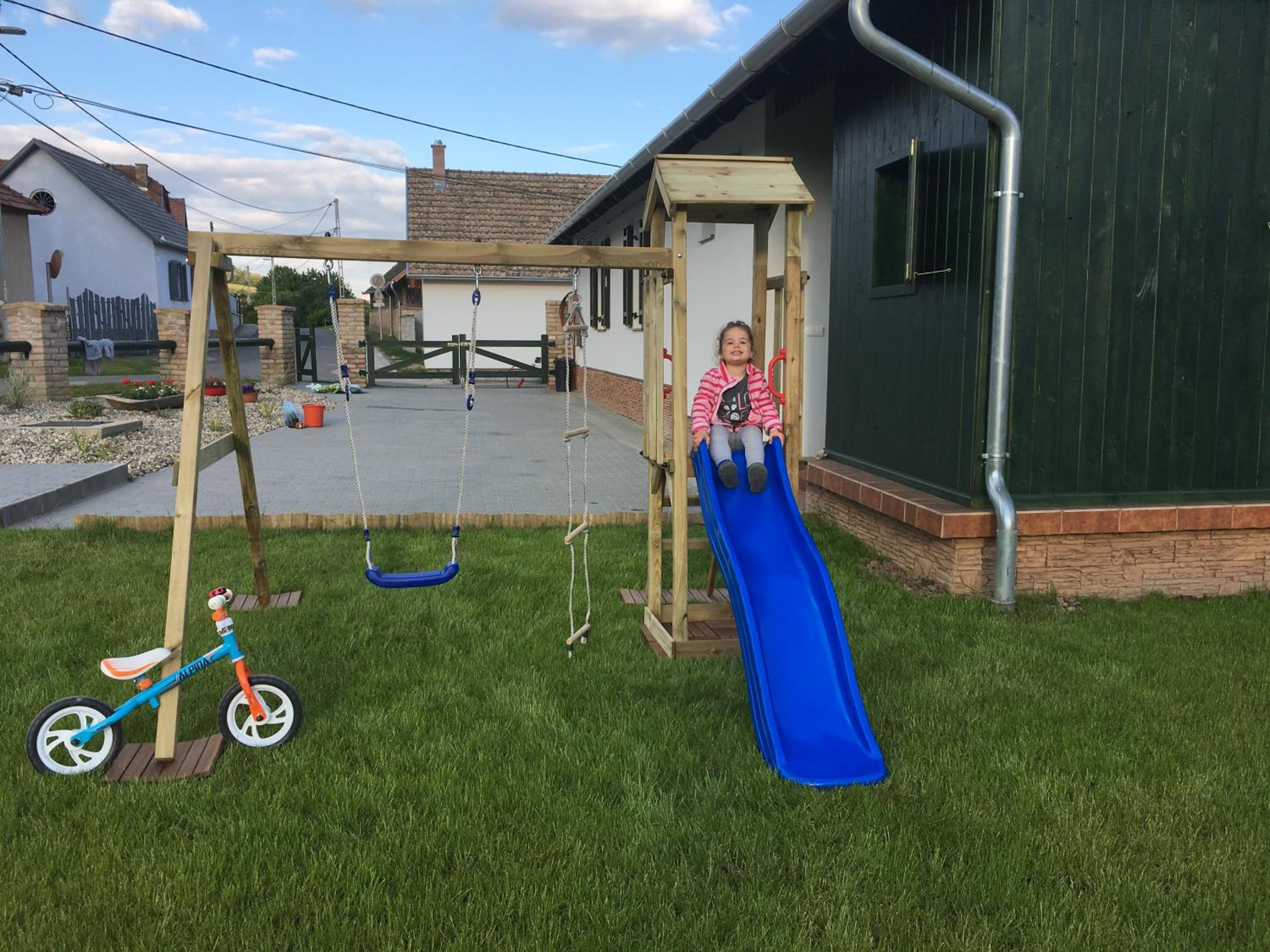 Photo 19