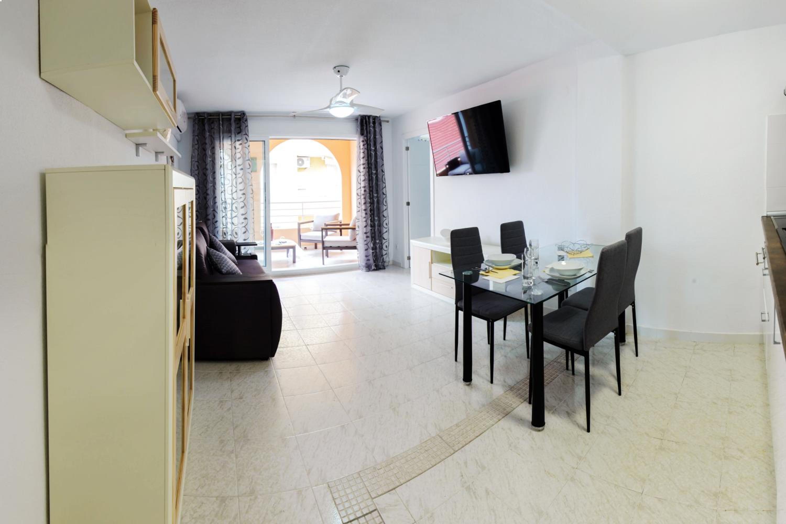 Holiday Suite Playa del Cura view 3