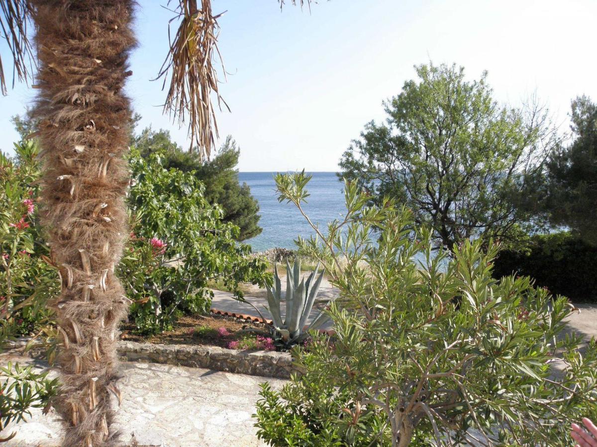 Apartments Marija - 30m from the beach view 4