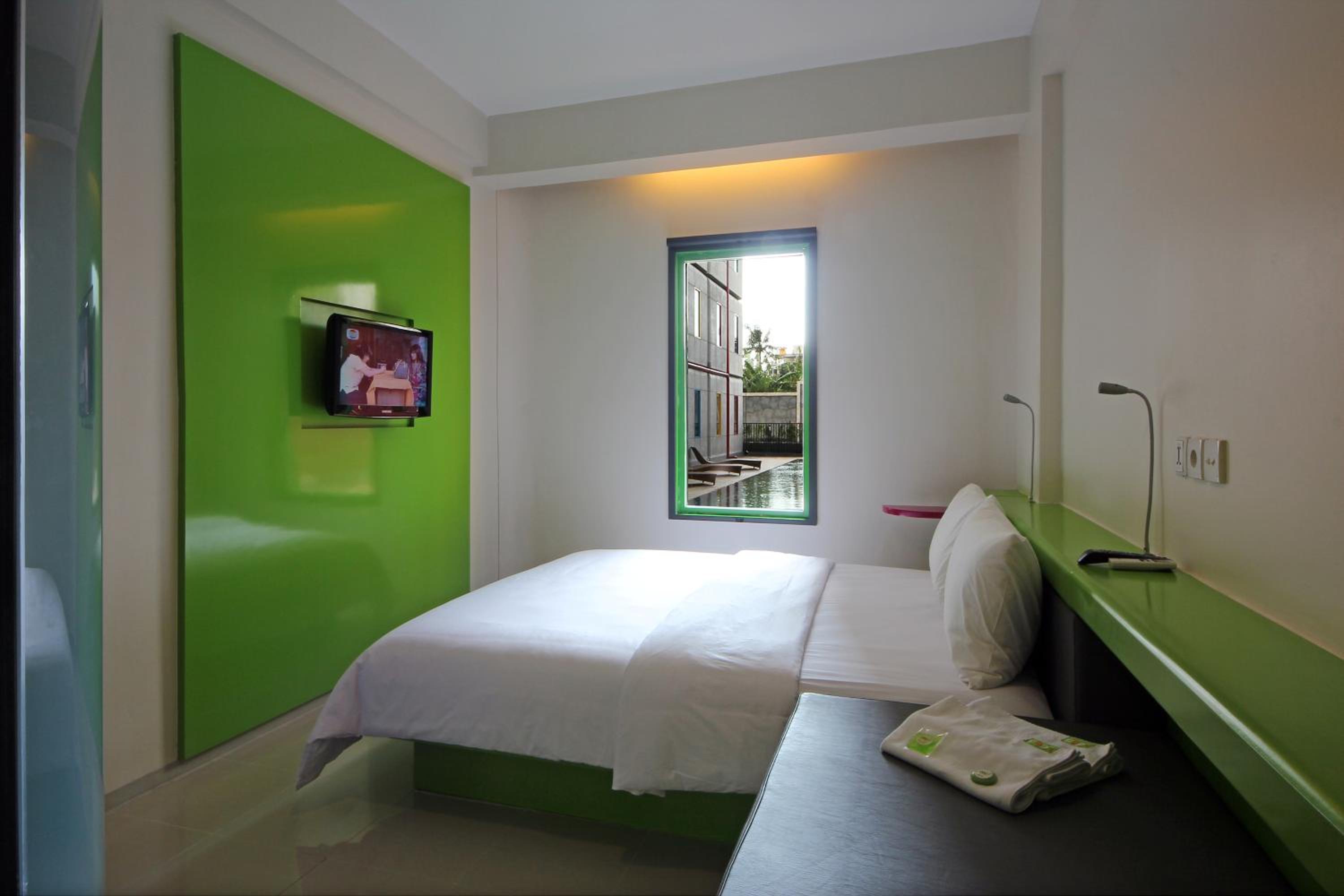 POP! Hotel Kuta Beach Bali 32